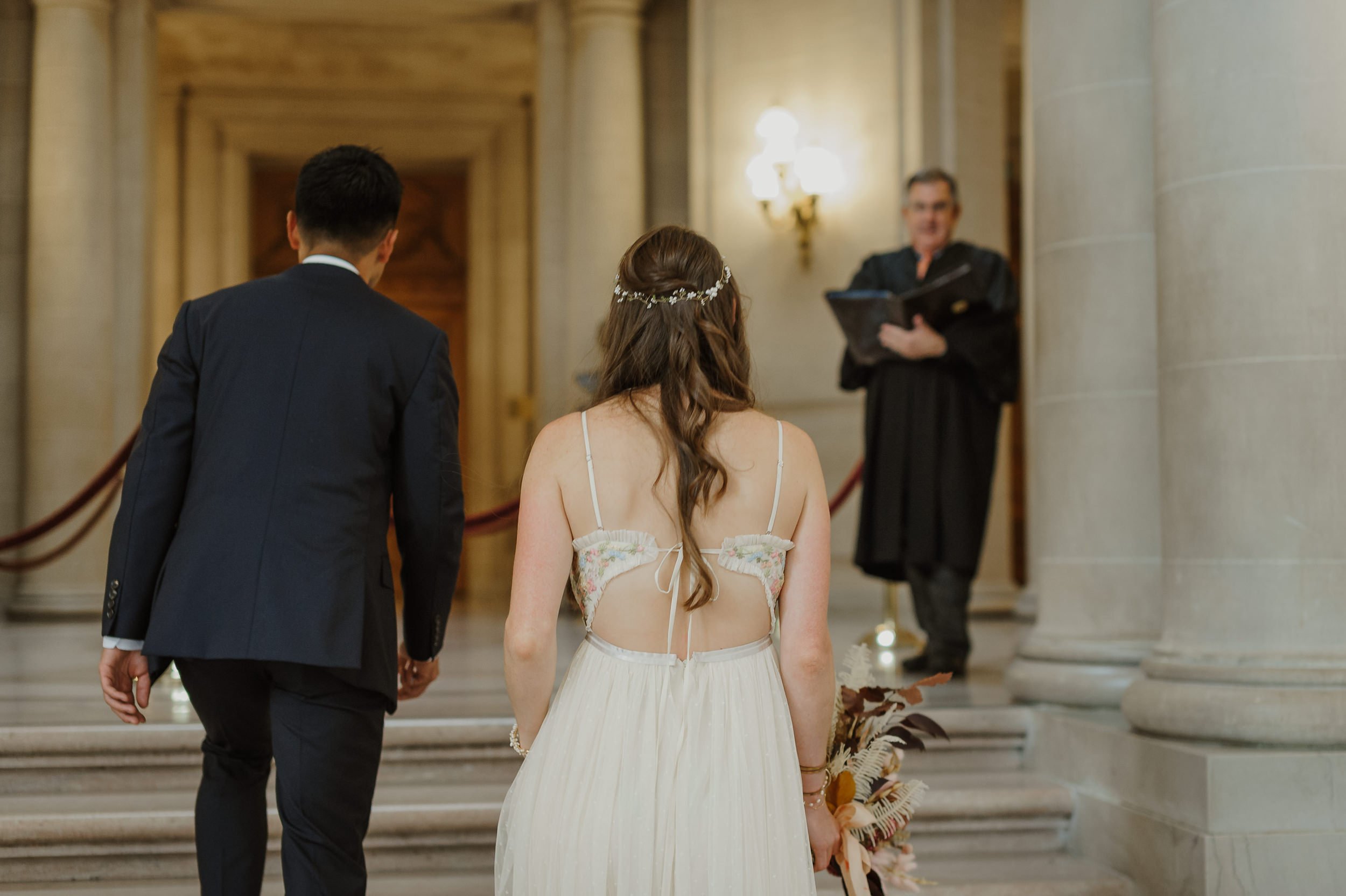 11-baker-beach-san-francisco-city-hall-elopement-erinpradoVCP-049.jpg