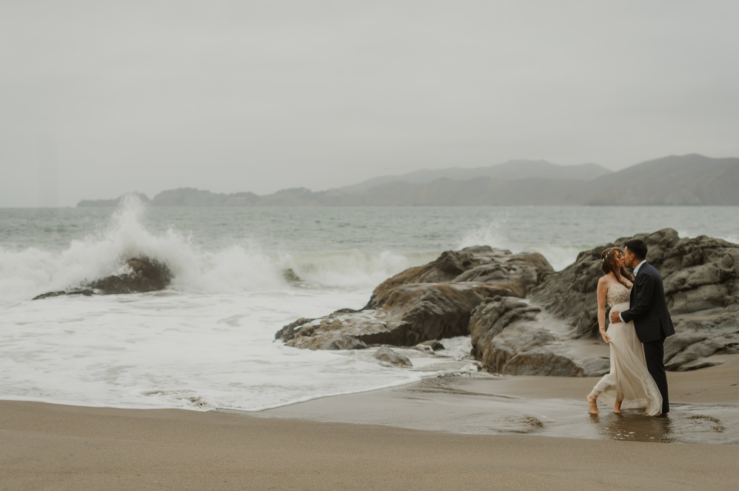 51-baker-beach-san-francisco-city-hall-elopement-erinpradoVCP-204.jpg