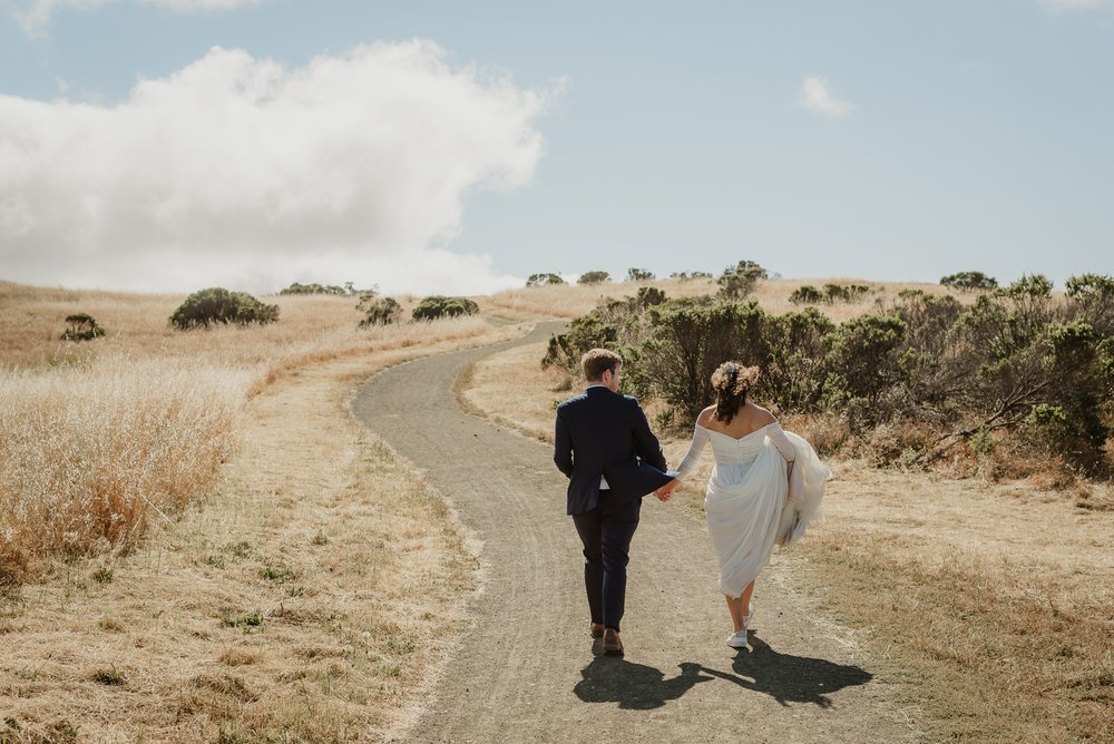 070-intimate-russian-ridge-preserve-wedding-vivianchen-279.jpg