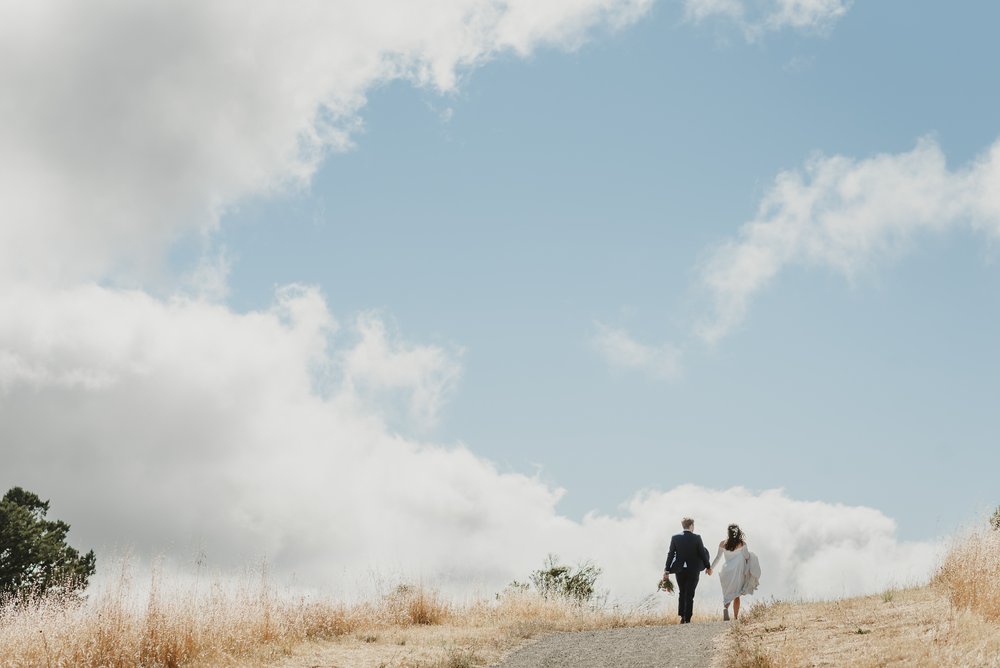 073-intimate-russian-ridge-preserve-wedding-vivianchen-286.jpg