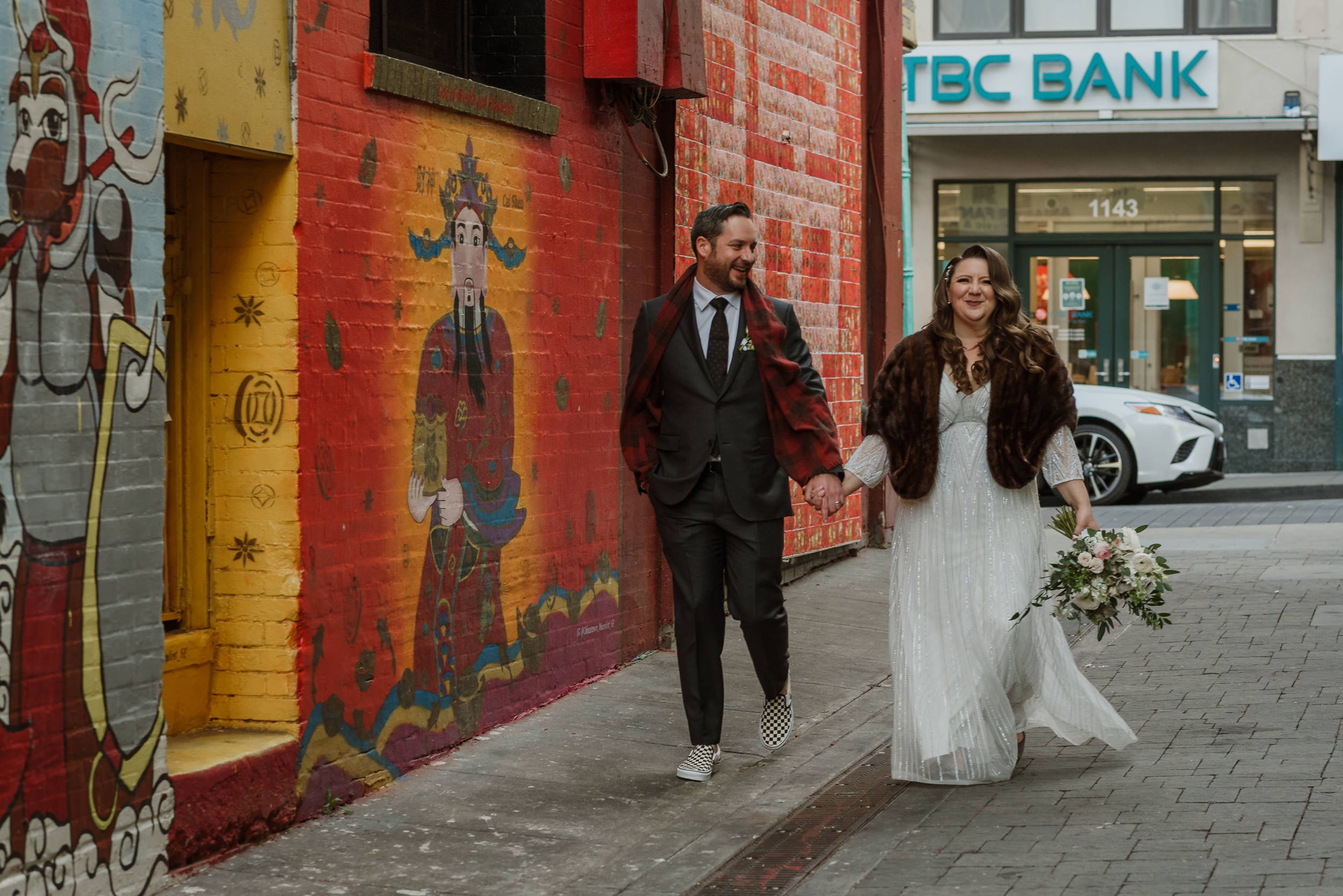 051san-francisco-city-hall-north-beach-elopement-vivianchen-297.jpg