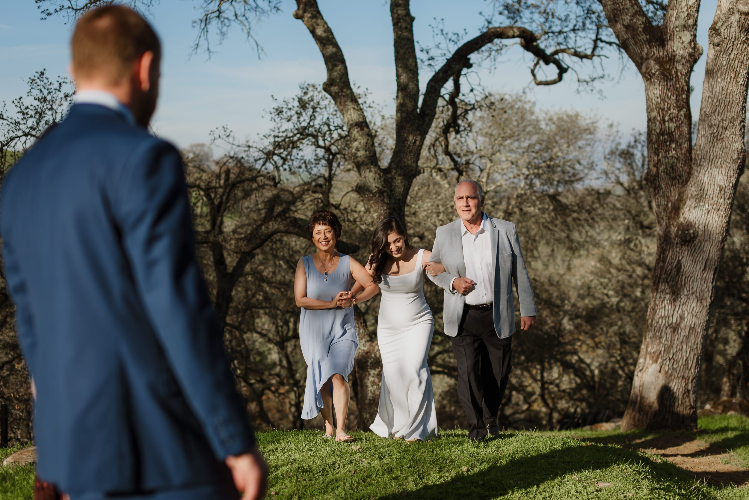 034intimate-backyard-wedding-martinez-california-erinpradoVCP-169.jpg