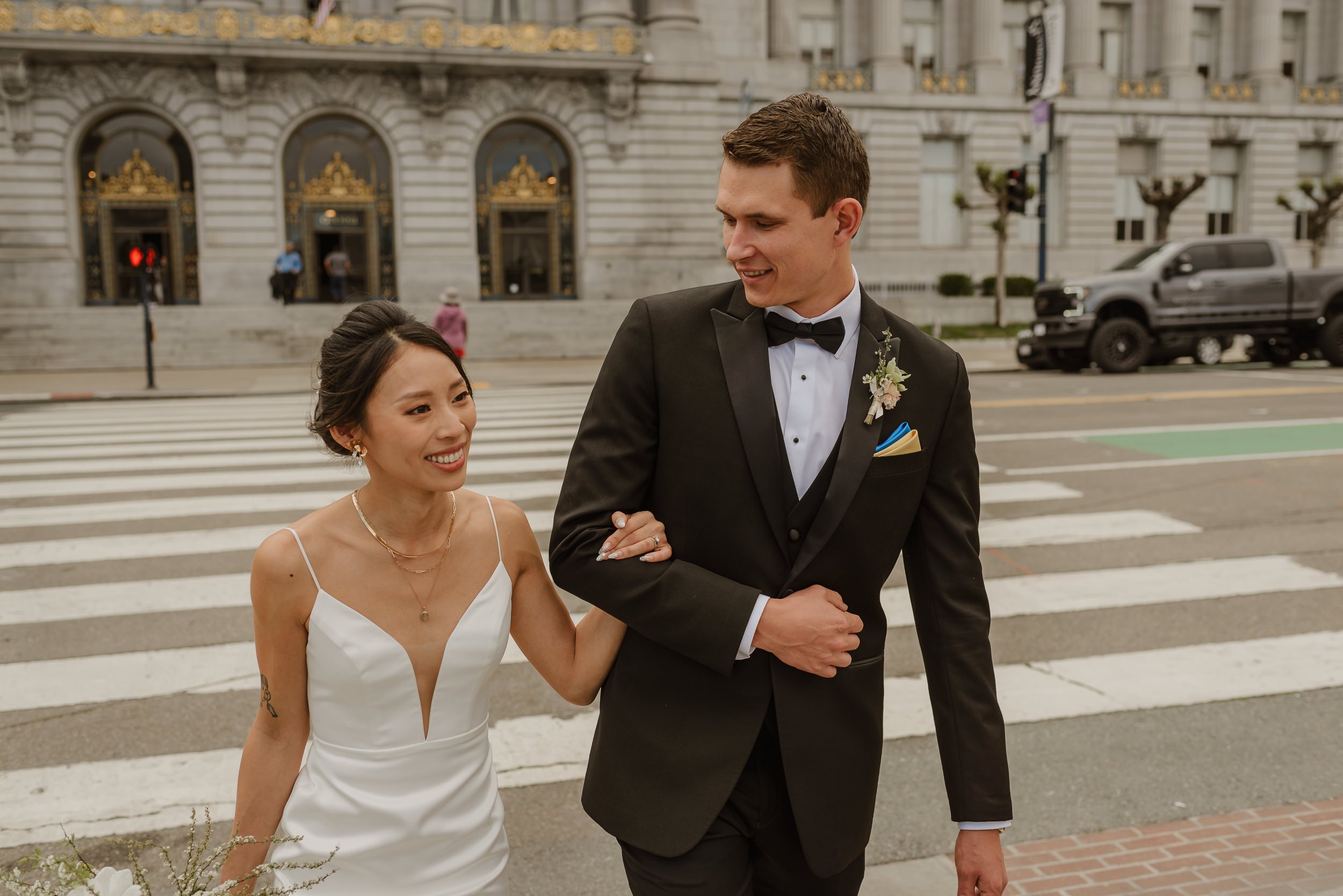 47-san-francisco-city-hall-marshalls-beach-elopement-vivianchen-265.jpg