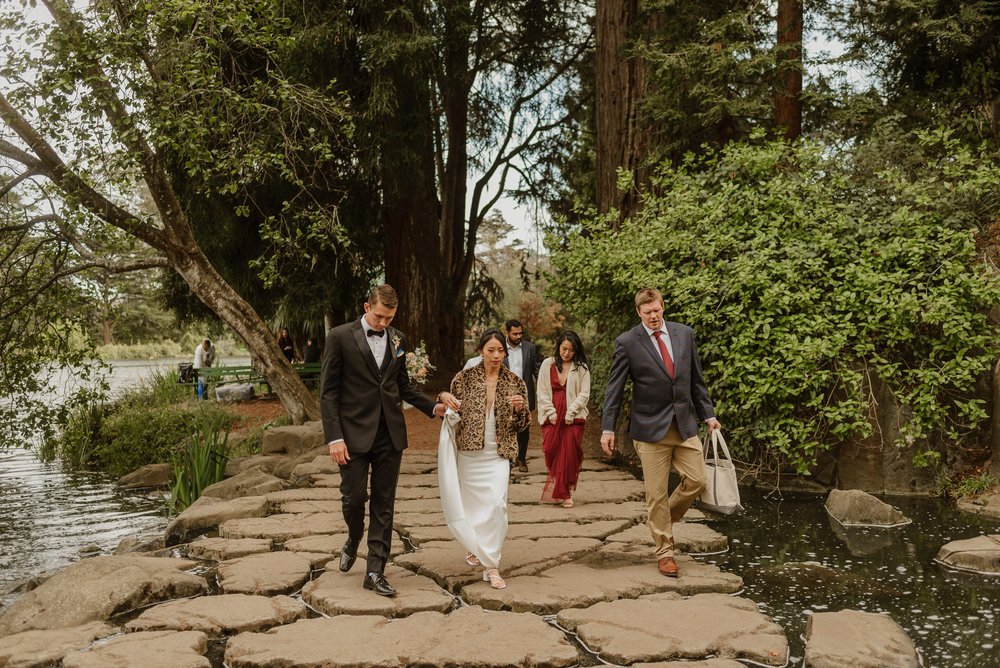 72-san-francisco-city-hall-marshalls-beach-elopement-vivianchen-320.jpg