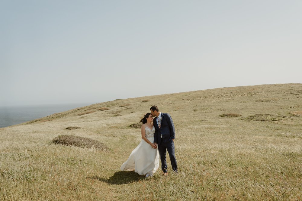 65-point-reyes-national-seashore-intimate-wedding-vivianchen-322.jpg