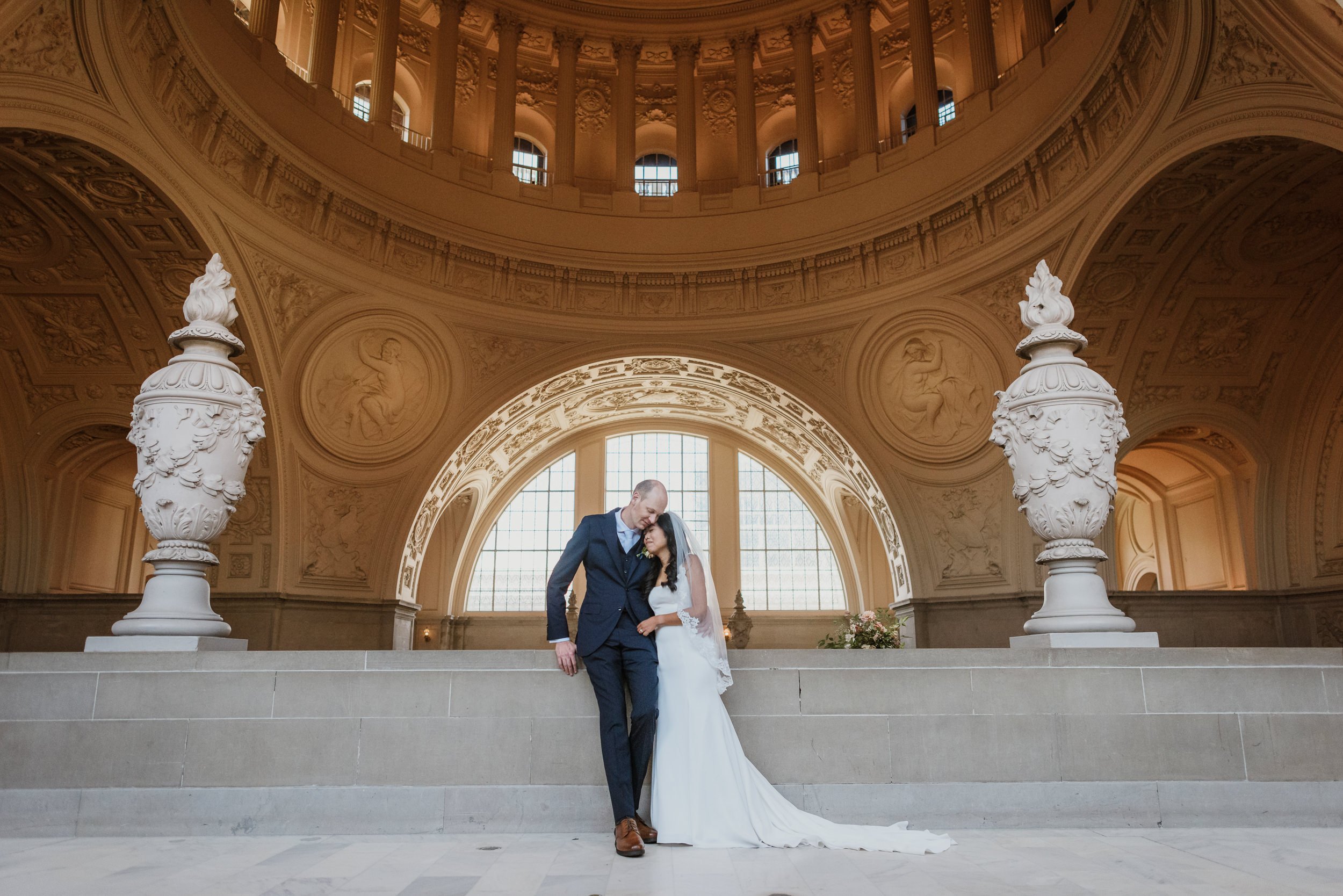 042san-francisco-city-hall-penny-roma-elopement-erinpradoVCP-181.jpg