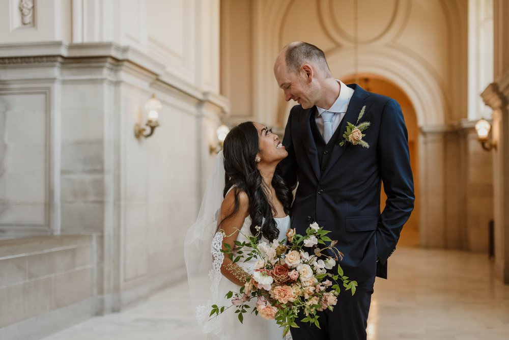 040san-francisco-city-hall-penny-roma-elopement-erinpradoVCP-161.jpg