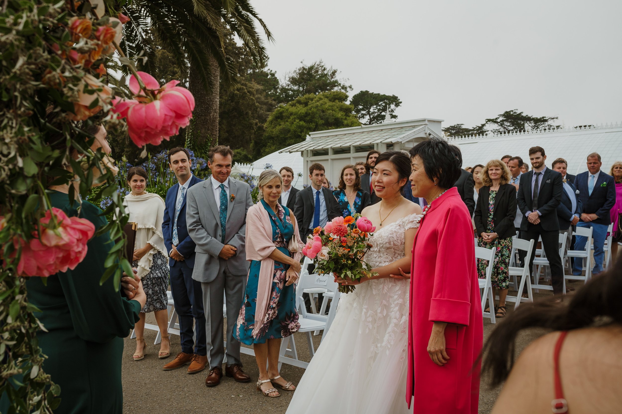 065-san-francisco-conservatory-of-flowers-wedding-vivianchen-396.jpg