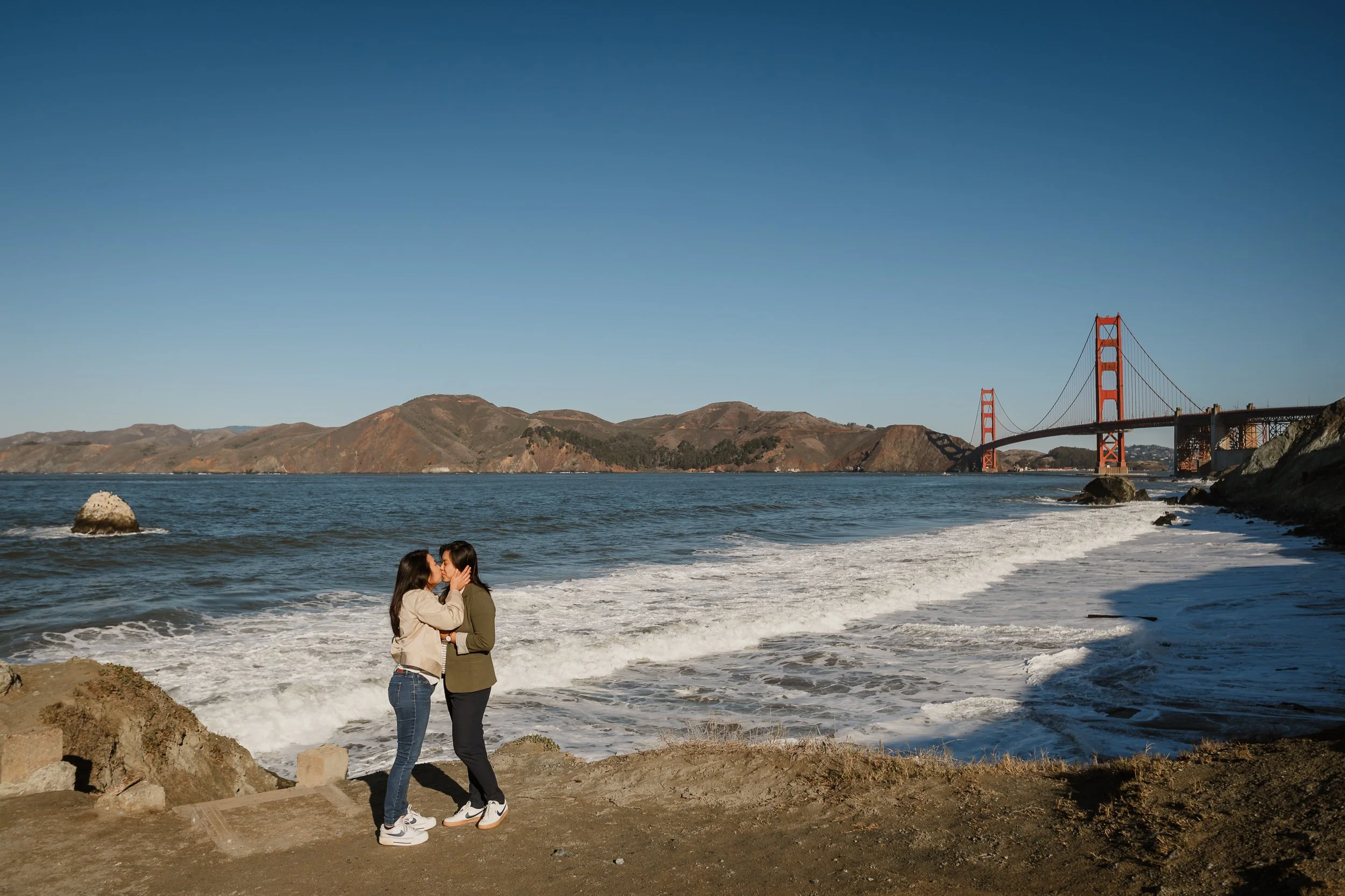 40-birite-grocery-marshalls-beach-sf-engagement-vivianchen-153.jpg