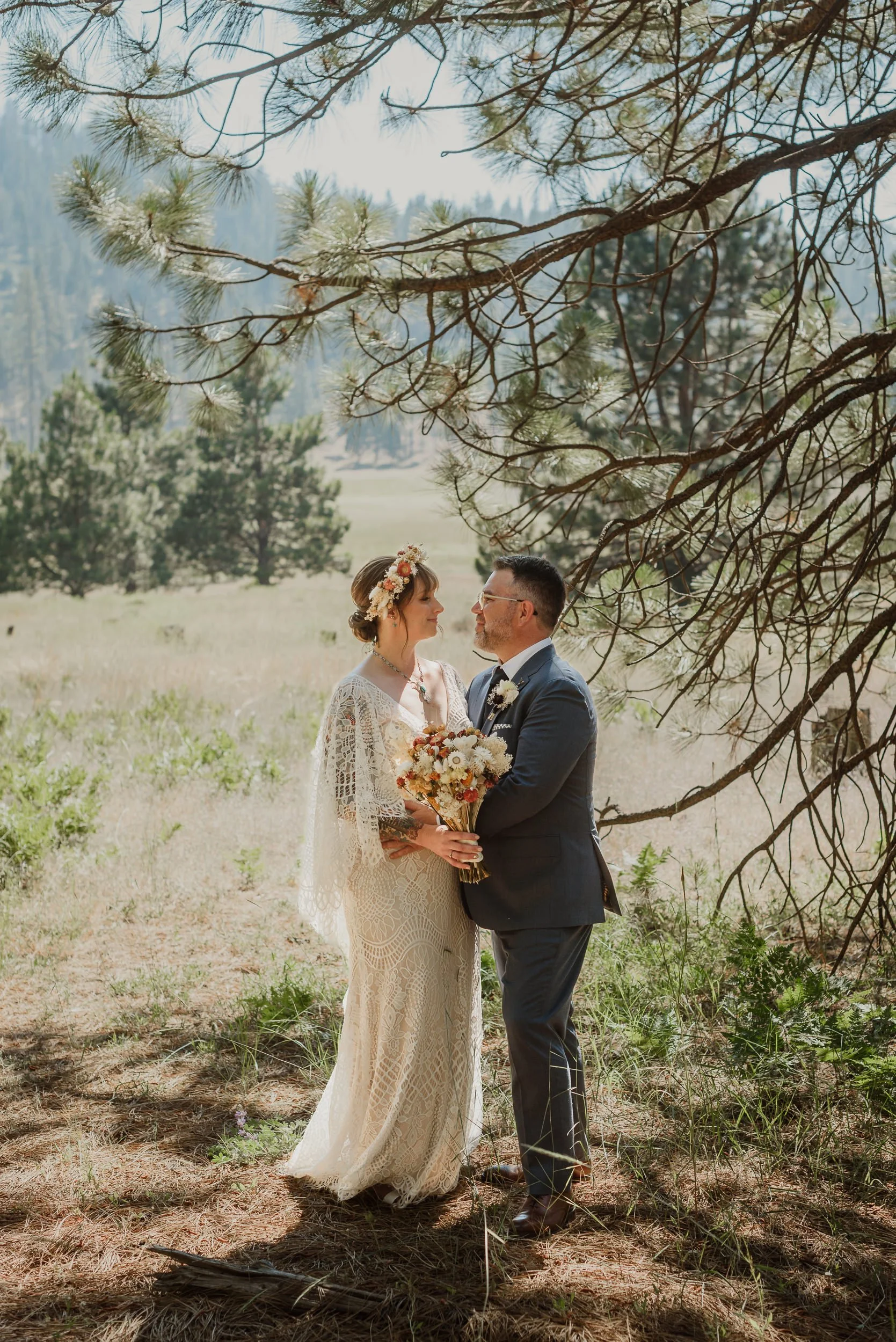 041-evergreen-lodge-yosemite-wedding-vivianchen-301.jpg