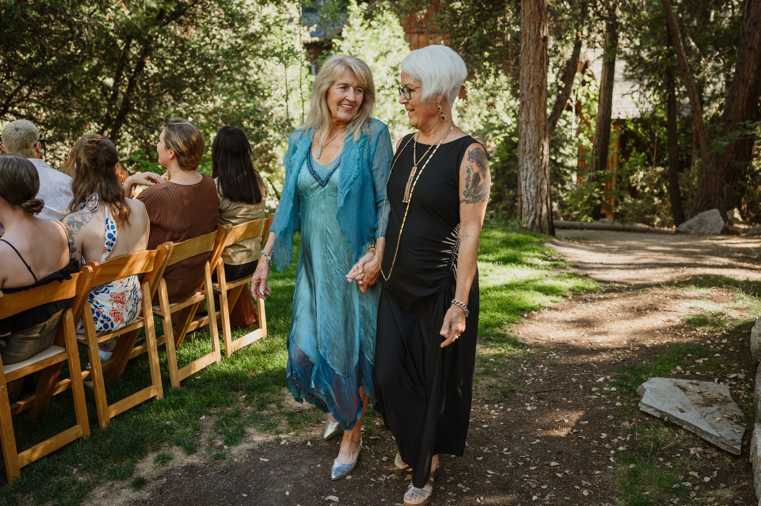 049-evergreen-lodge-yosemite-wedding-vivianchen-368.jpg