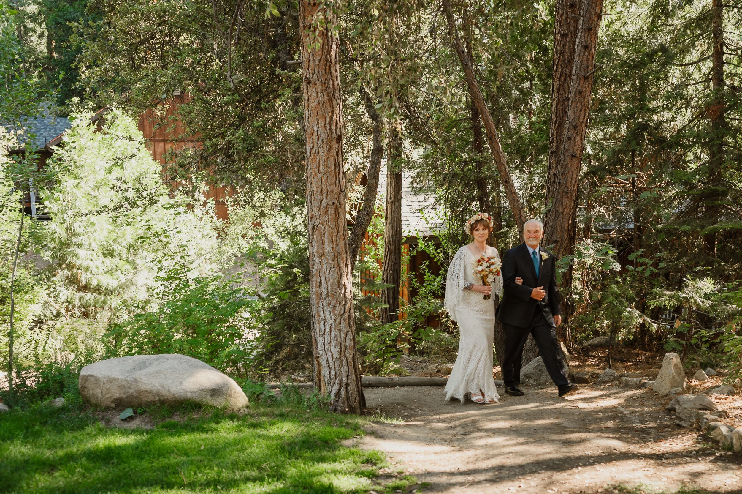 053-evergreen-lodge-yosemite-wedding-vivianchen-382.jpg