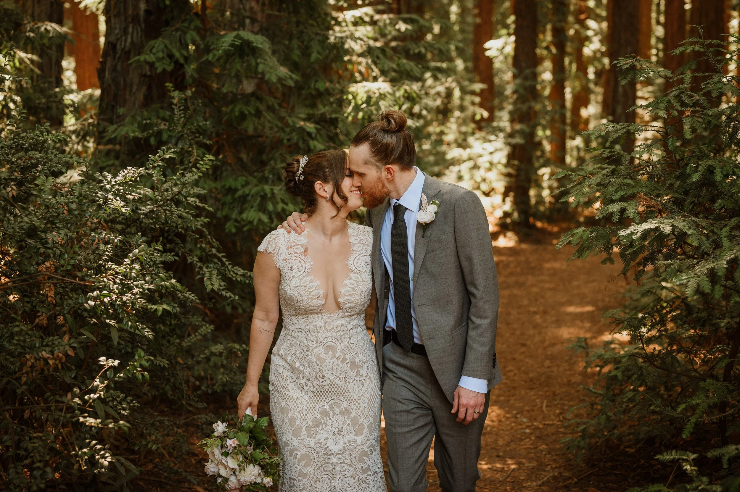 55-joaquin-miller-park-redwood-wedding-vivianchen-427.jpg