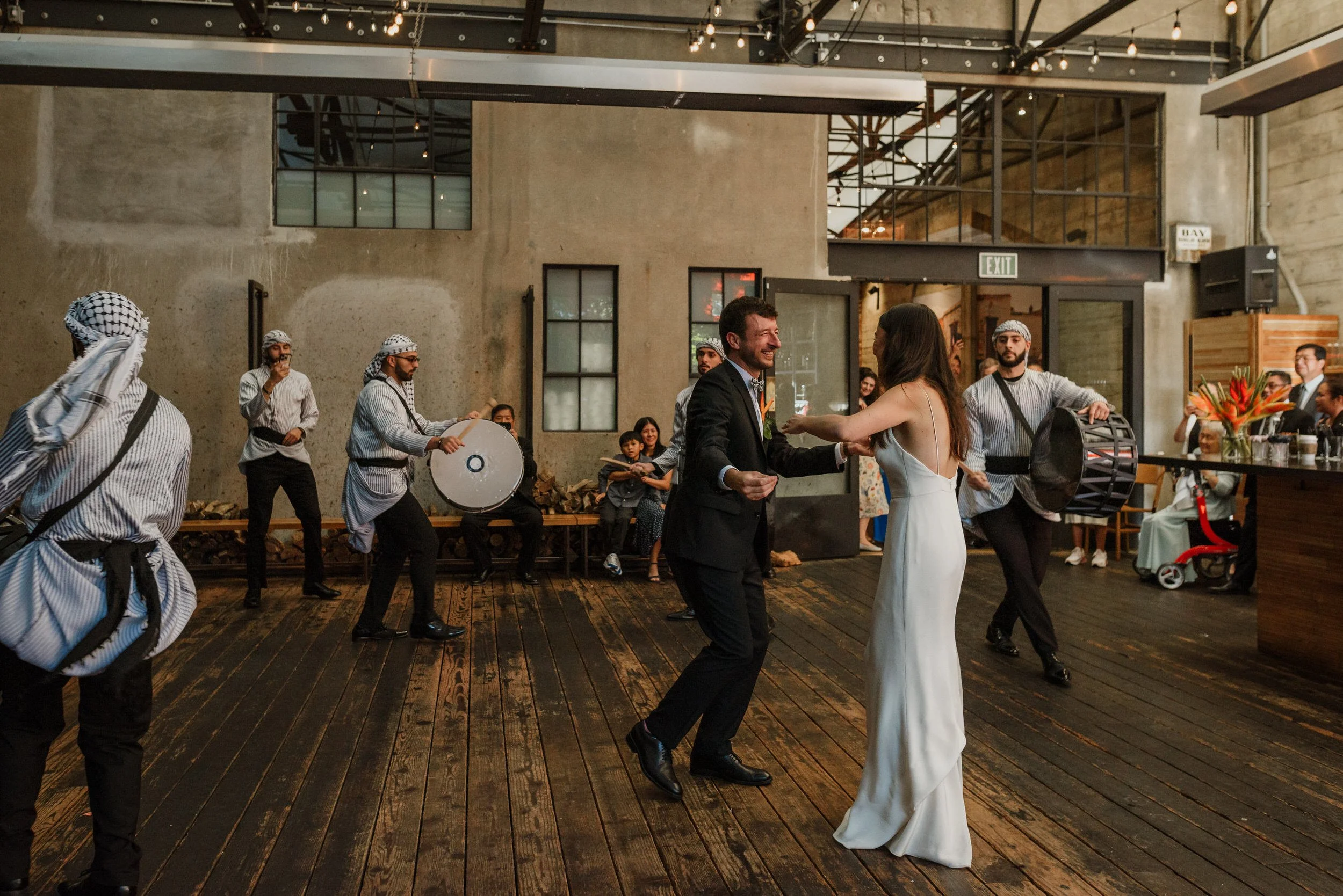 063-comal-restaurant-berkeley-wedding-erinpradoVCP-413.jpg