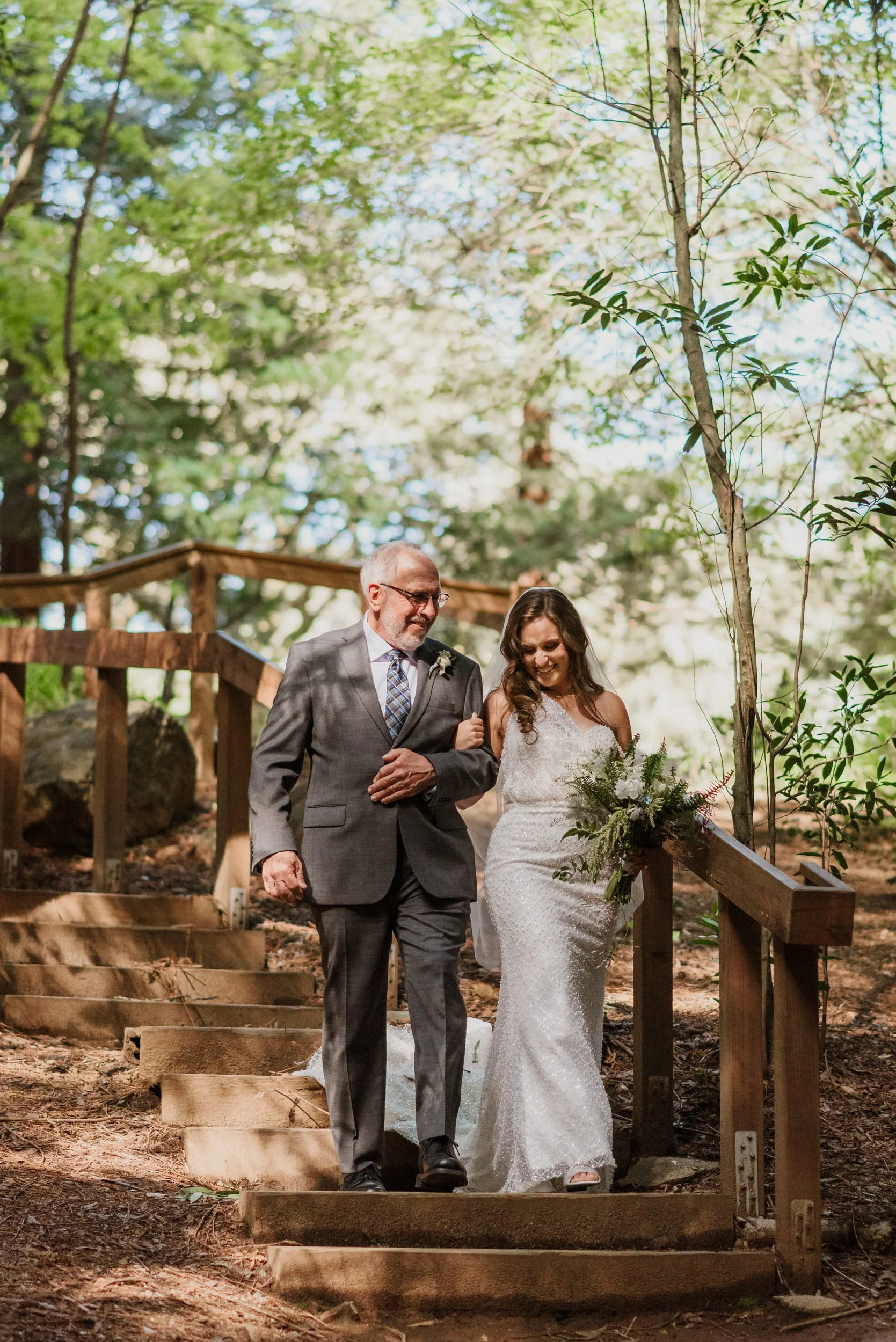 049-old-mill-park-outdoor-art-club-wedding-erinpradoVCP-361.jpg