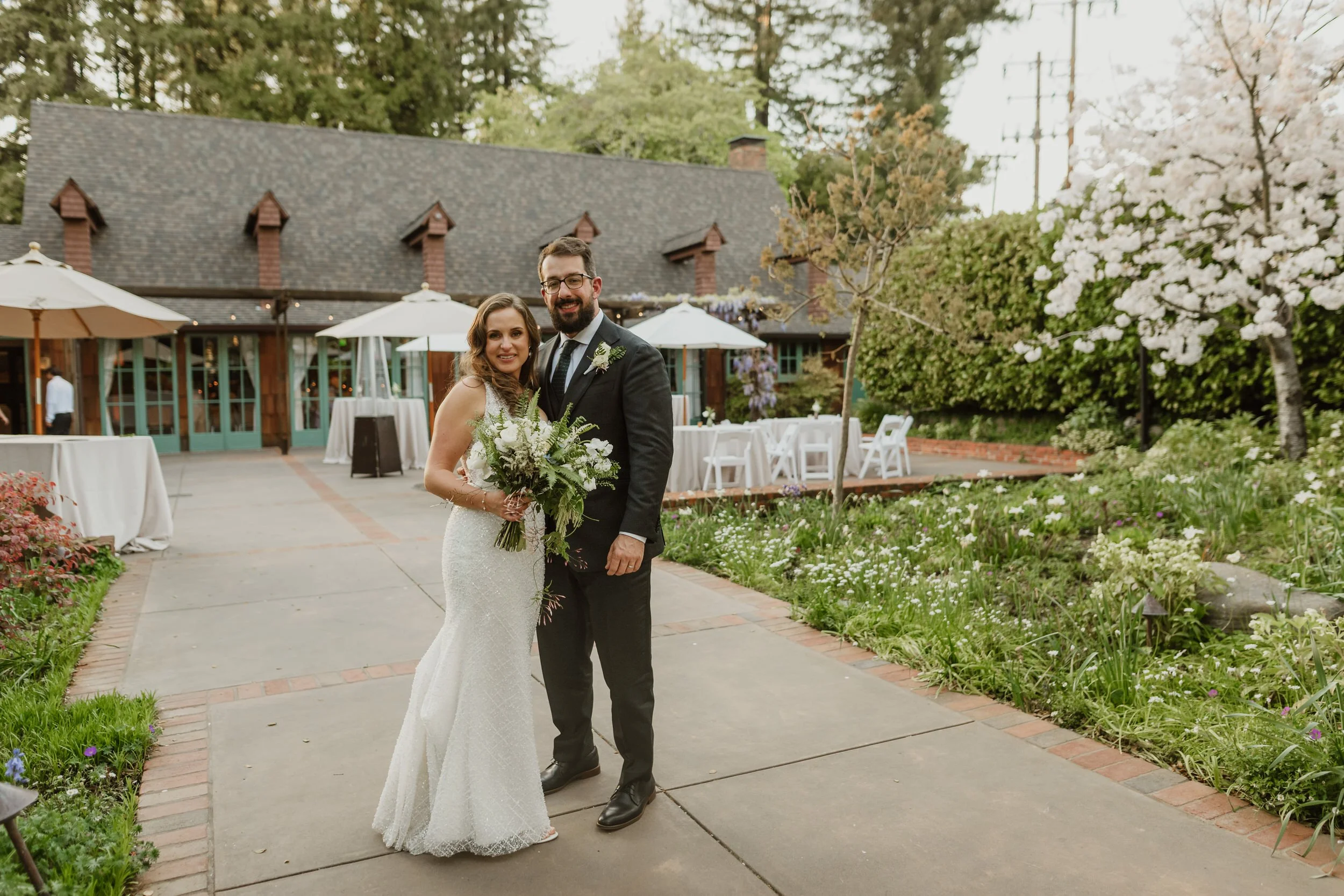 081-old-mill-park-outdoor-art-club-wedding-erinpradoVCP-598.jpg