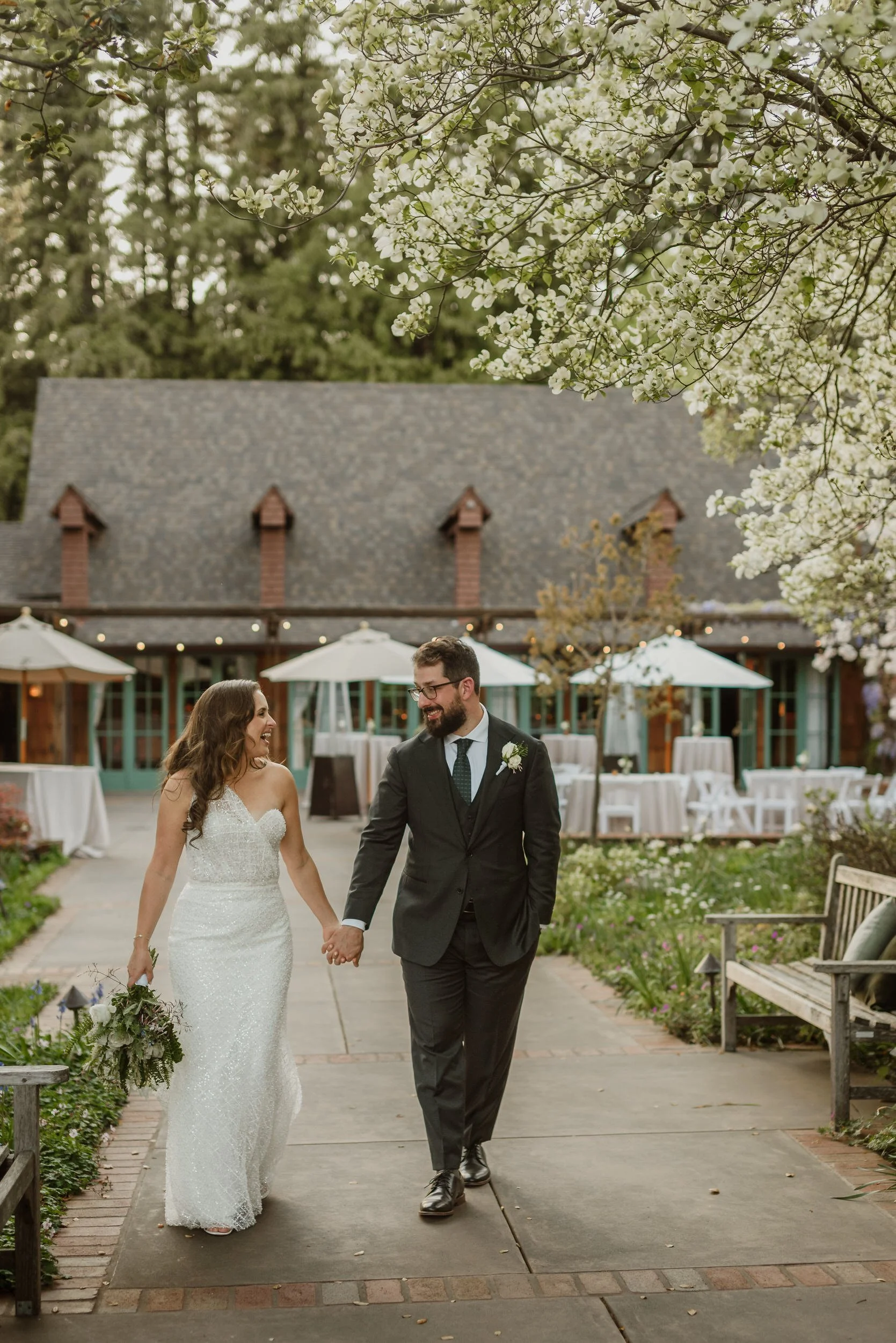 083-old-mill-park-outdoor-art-club-wedding-erinpradoVCP-625.jpg