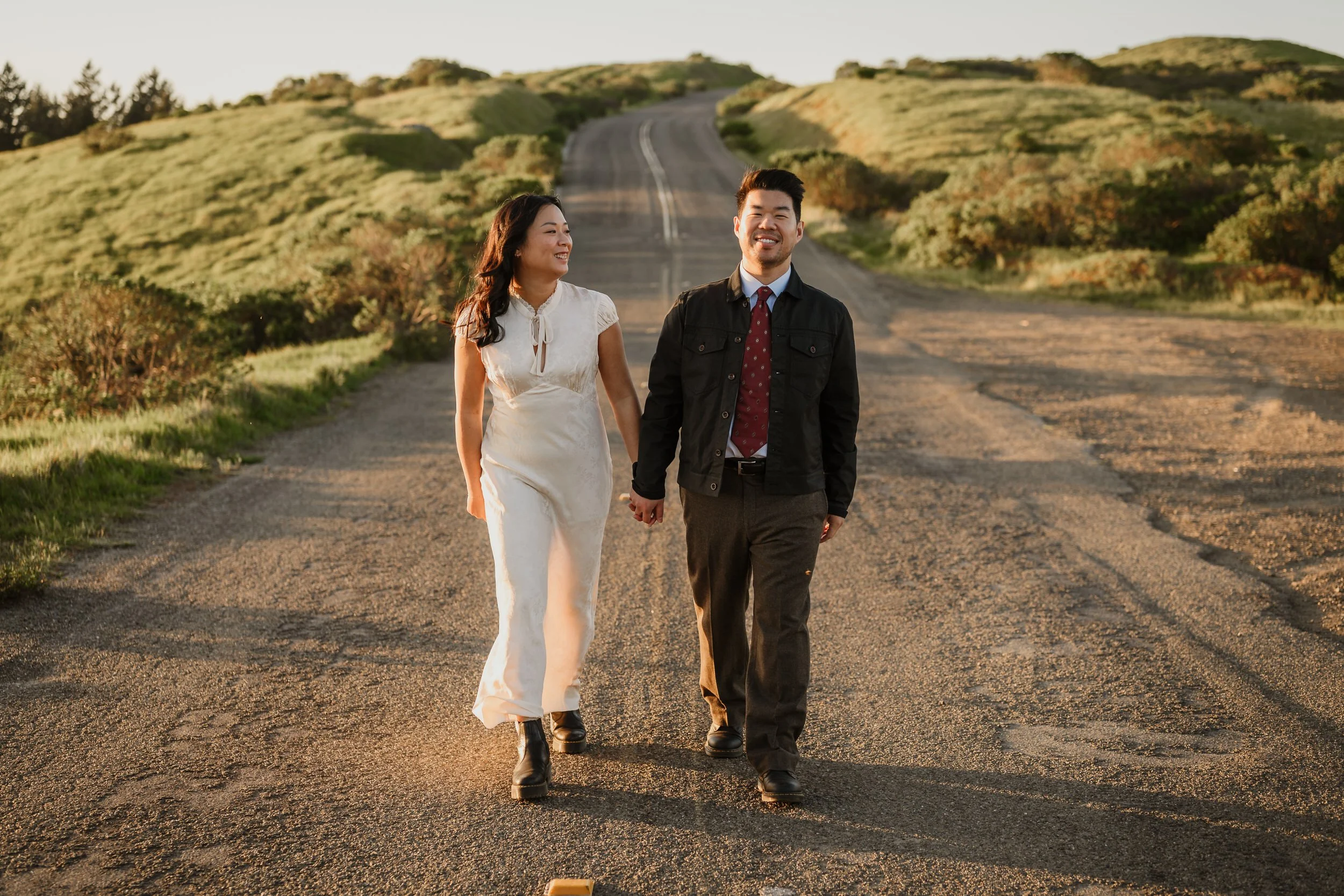 08-sunset-mount-tamalpais-engagemen=session-vivianchen-125.jpg
