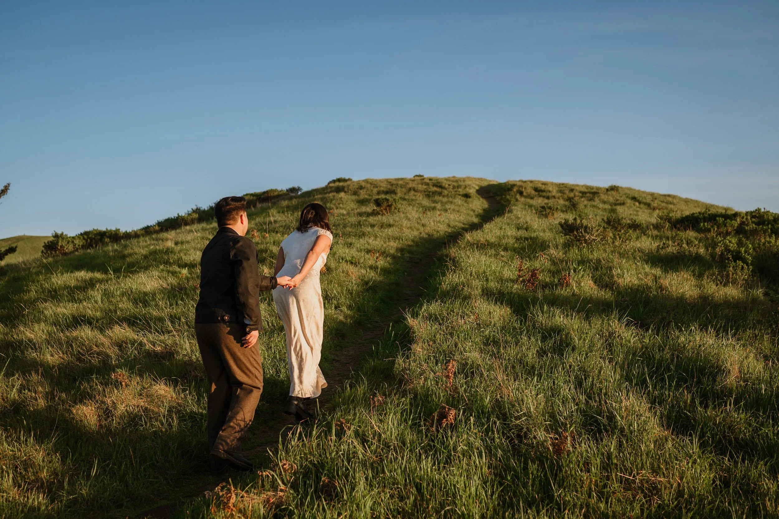 09-sunset-mount-tamalpais-engagemen=session-vivianchen-134.jpg