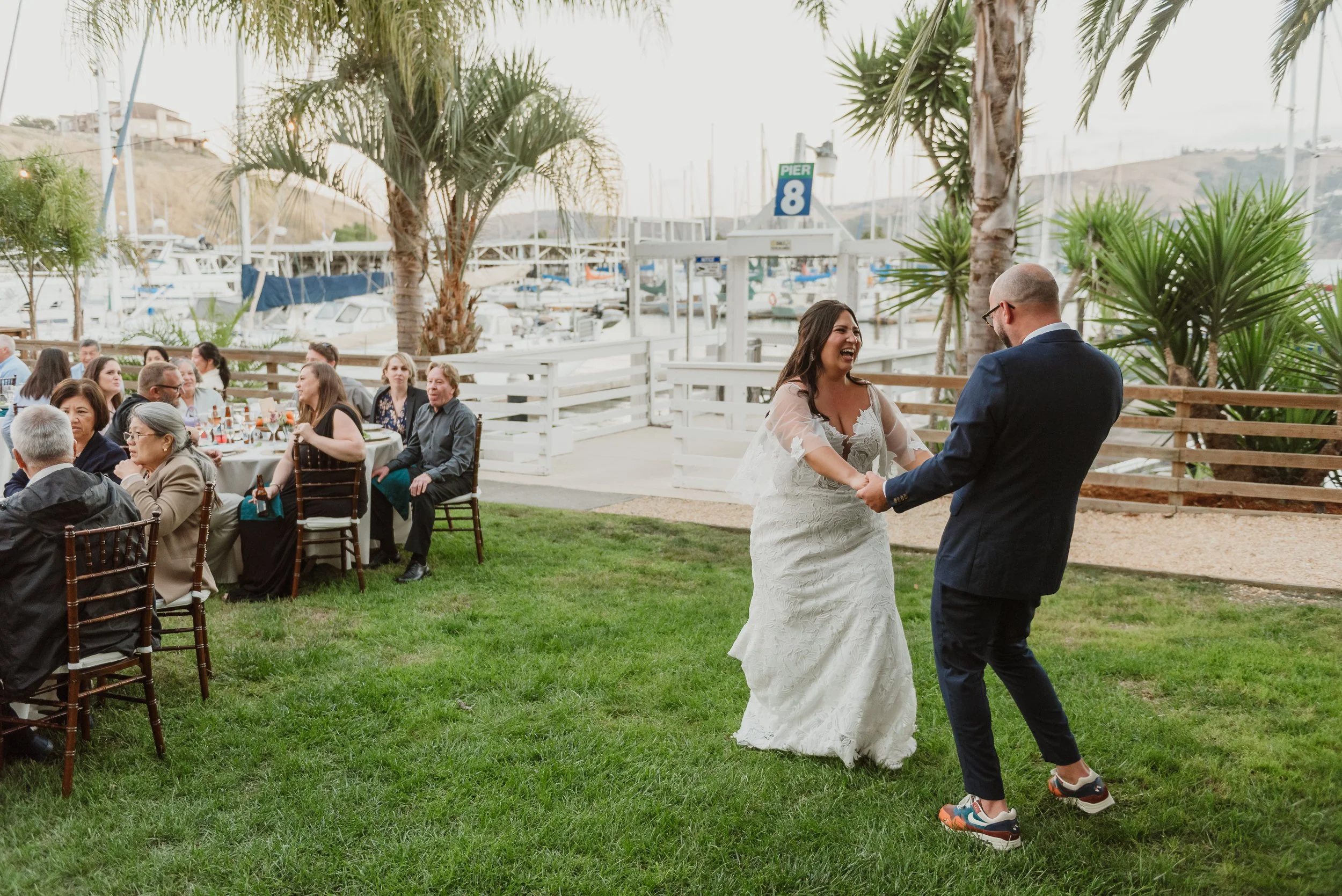 087-lighthouse-glen-cove-marina-wedding-vivianchen-512.jpg
