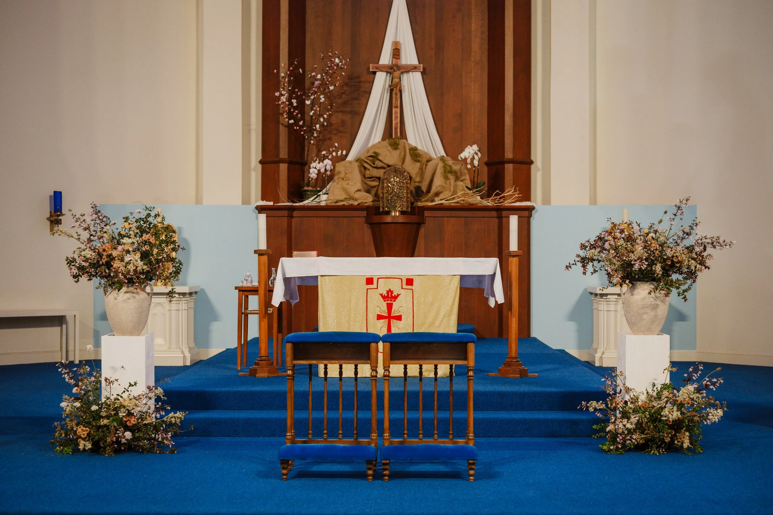 016-st-vincent-de-paul-church-cavallo-point-lodge-wedding-vivianchen-0012.jpg