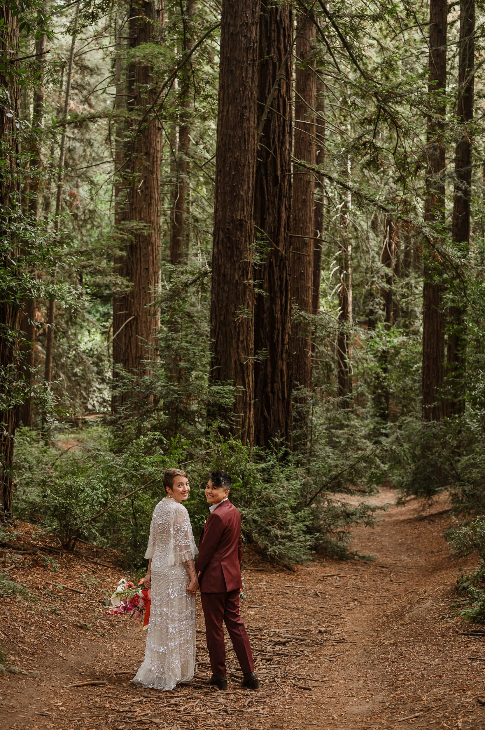 012-roberts-redwood-regional-park-good-stock-oakland-wedding-vivianchen-158.jpg