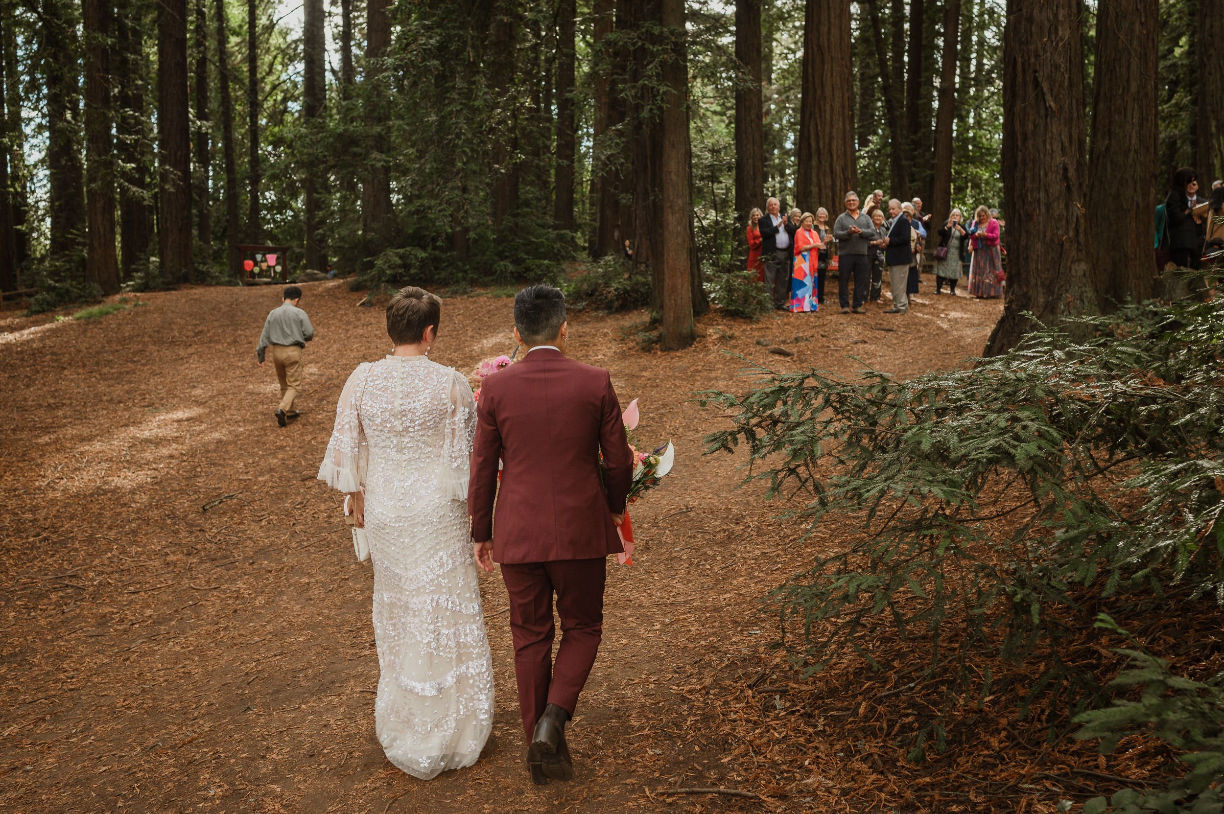 030-roberts-redwood-regional-park-good-stock-oakland-wedding-vivianchen-324.jpg