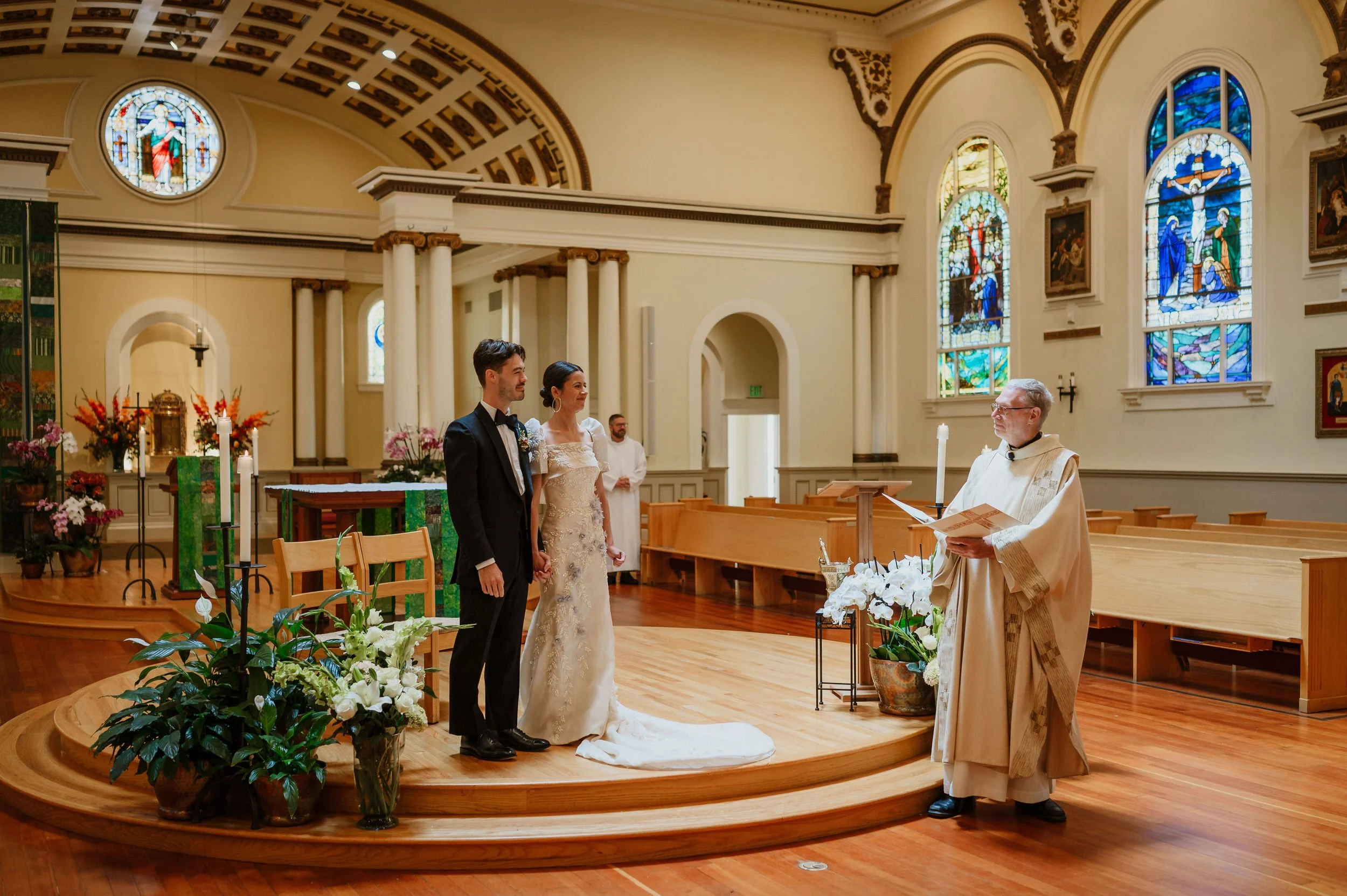 017-most-holy-redeemer-gallery-308-wedding-vivianchen-0195.jpg