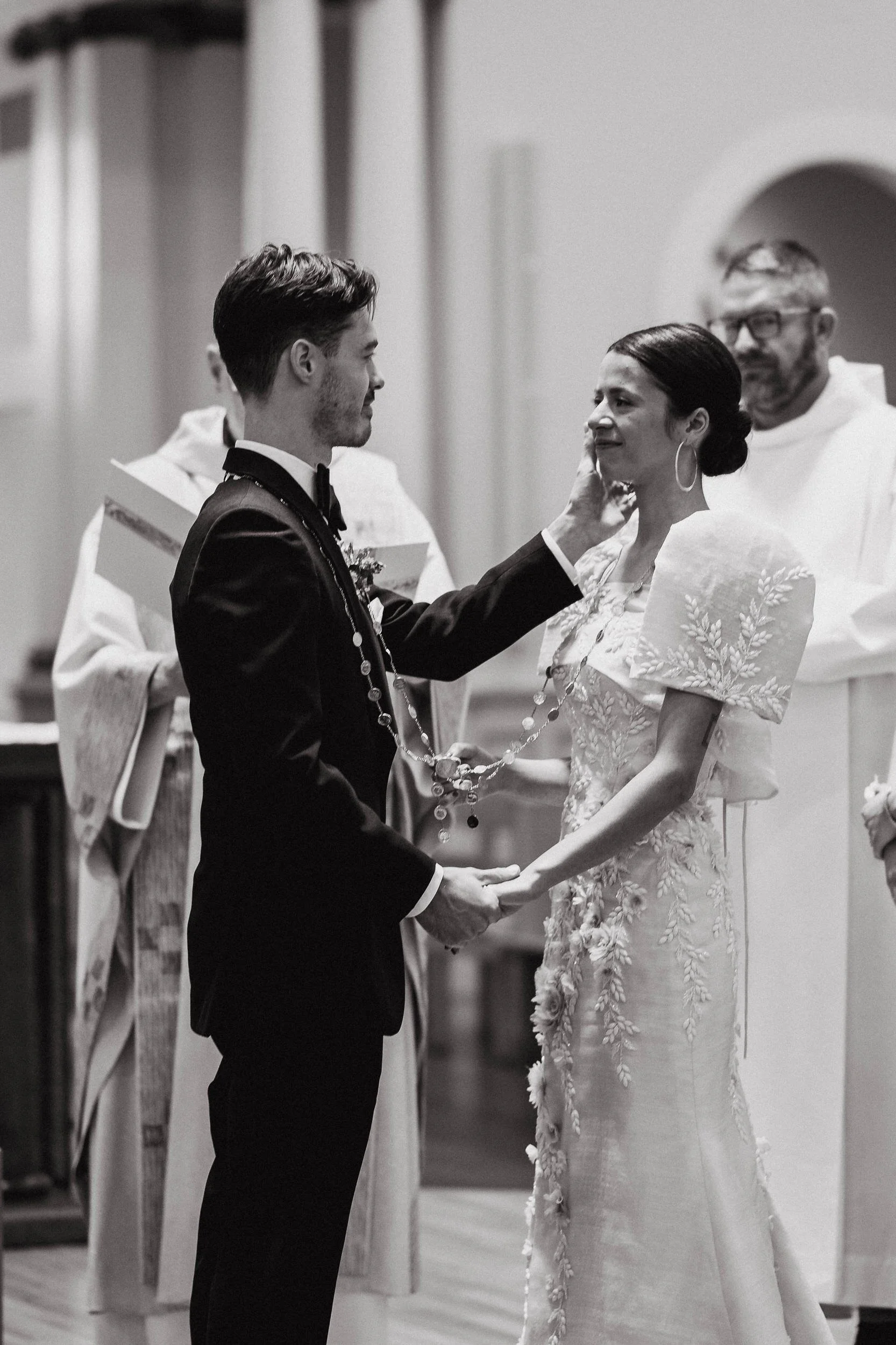 025-most-holy-redeemer-gallery-308-wedding-vivianchen-0307.jpg