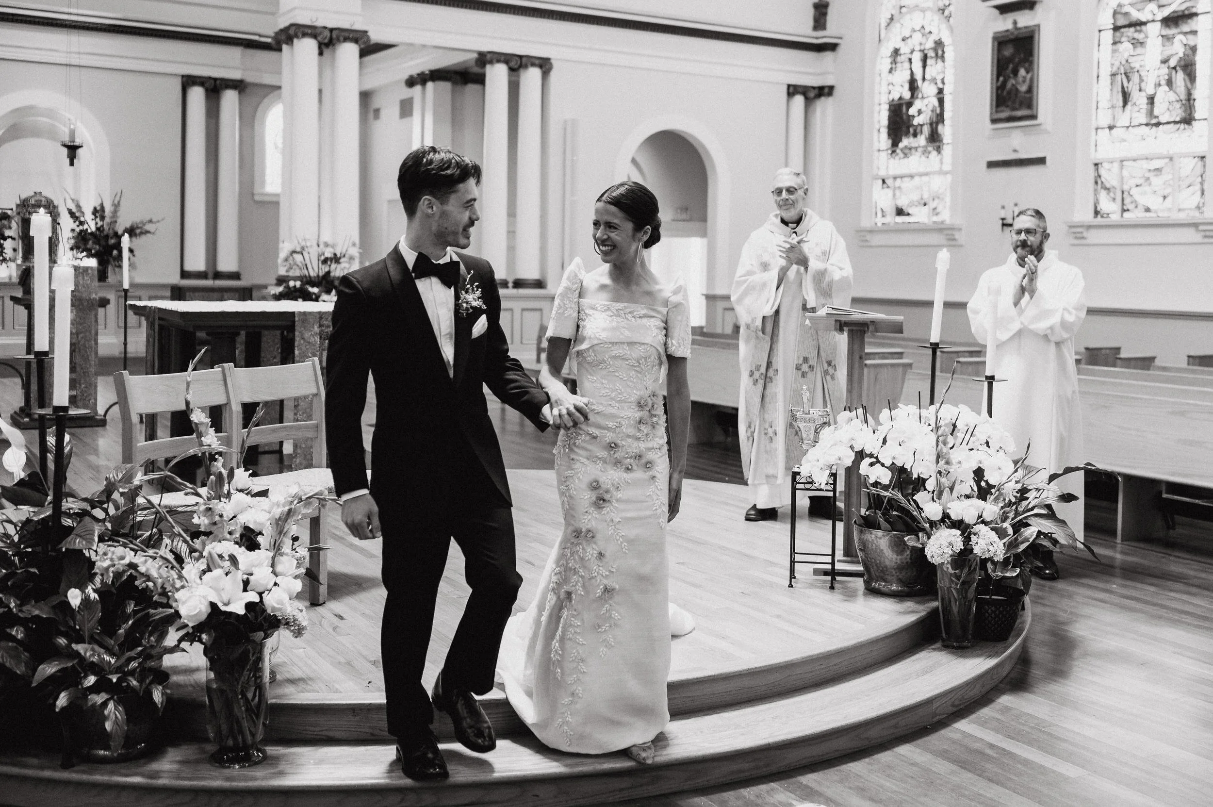 031-most-holy-redeemer-gallery-308-wedding-vivianchen-0350.jpg