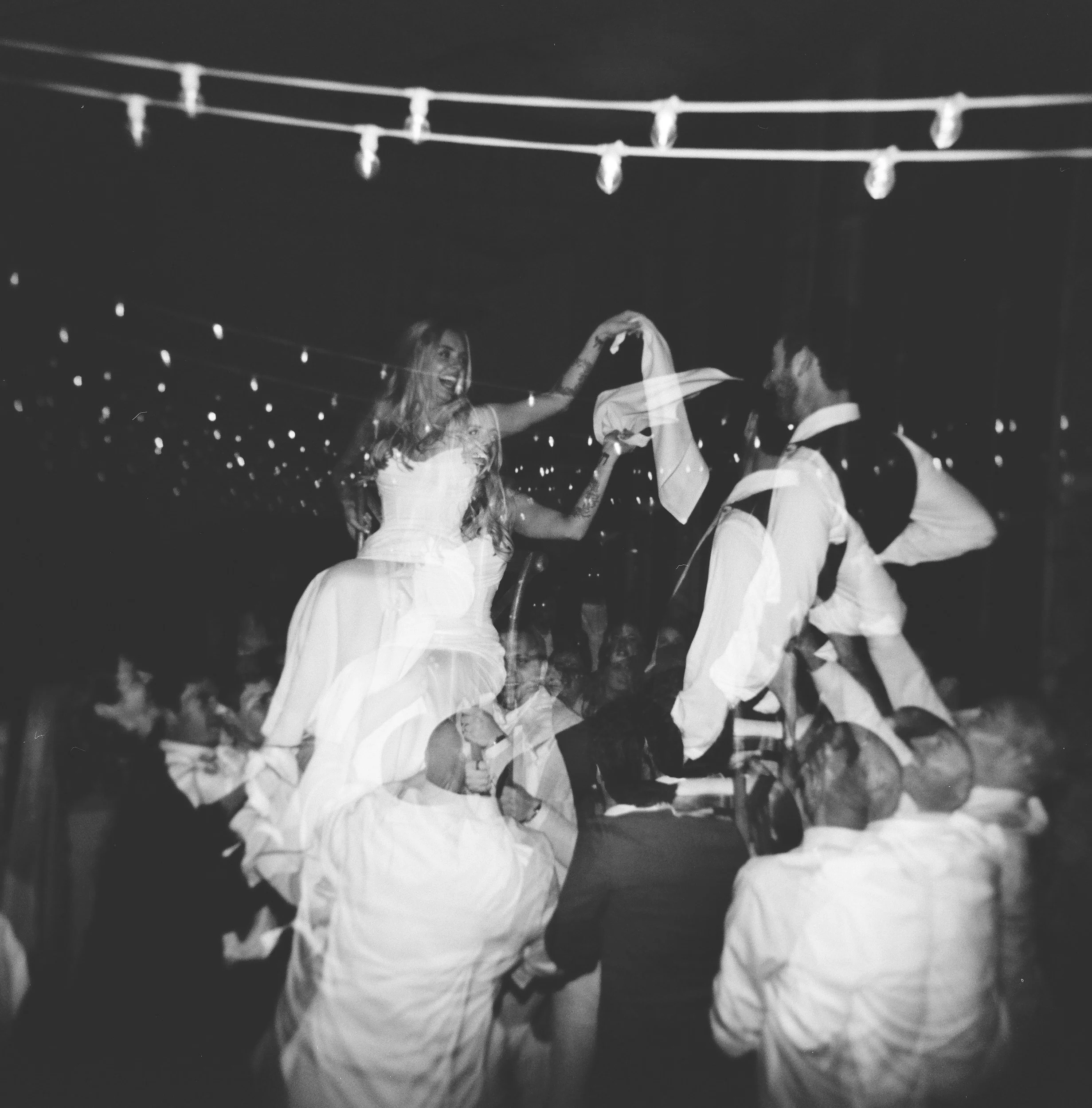 086-golden-gate-club-wedding-vivianchen-975.jpg