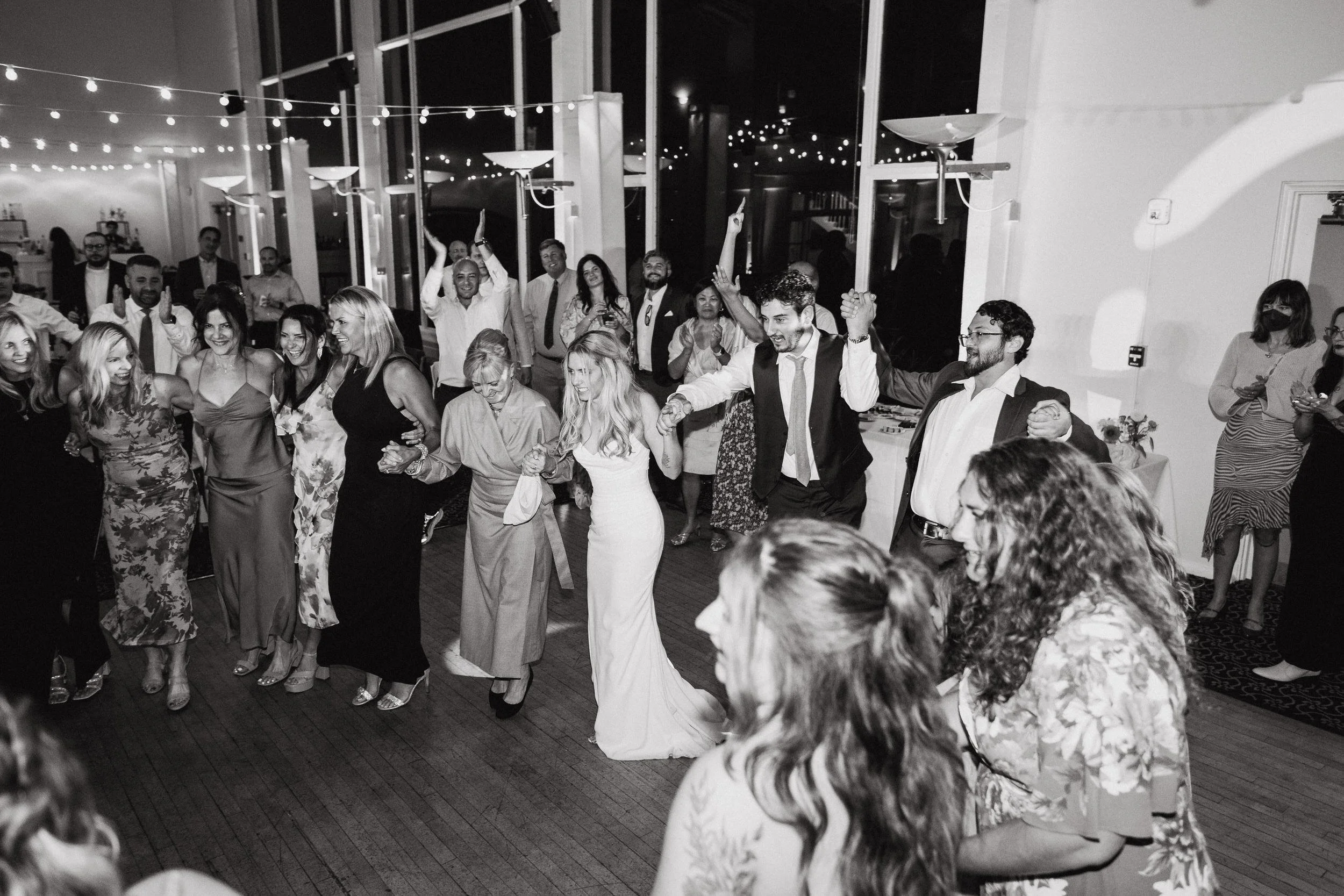 091-golden-gate-club-wedding-vivianchen-798.jpg