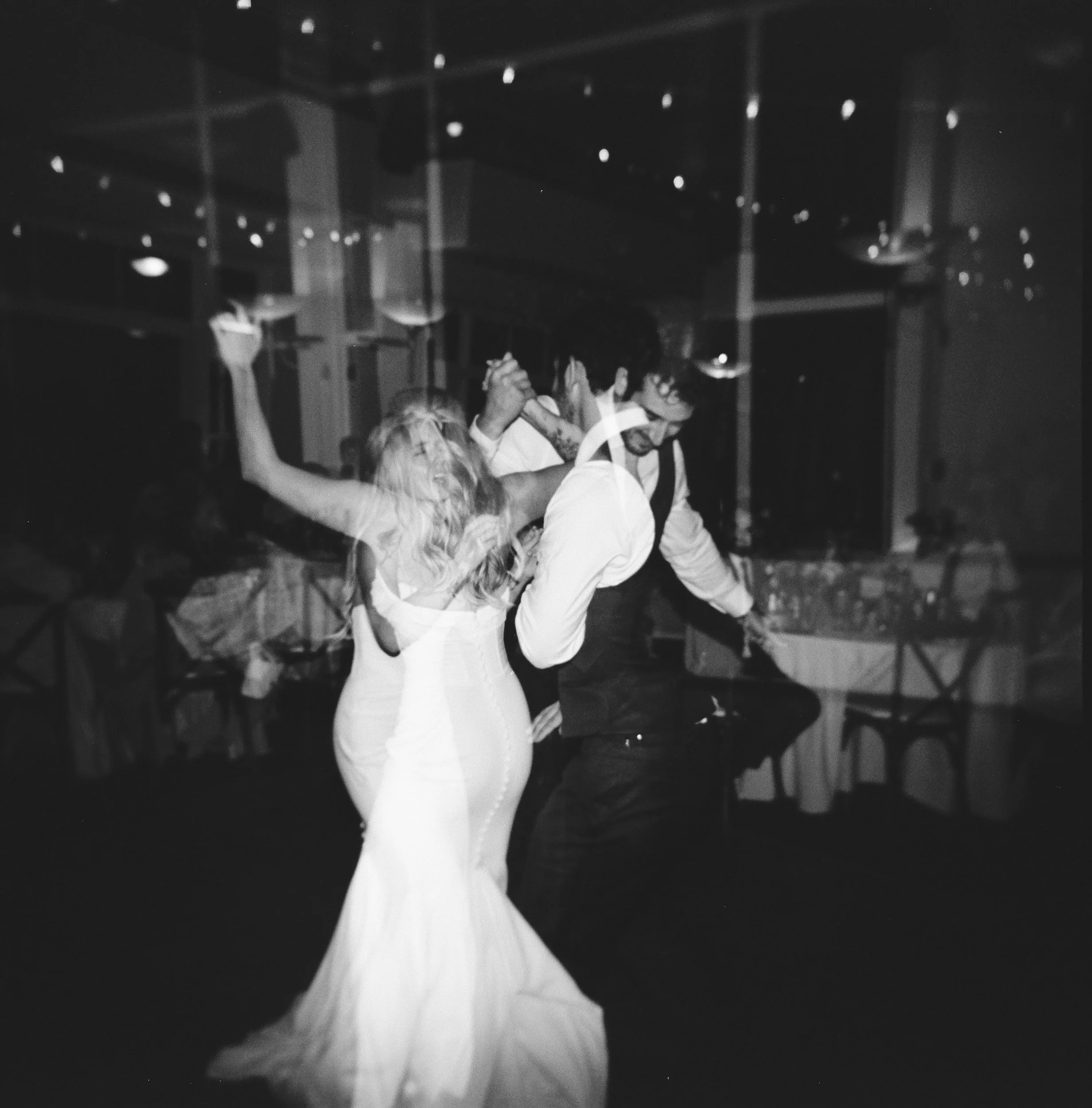 090-golden-gate-club-wedding-vivianchen-974.jpg