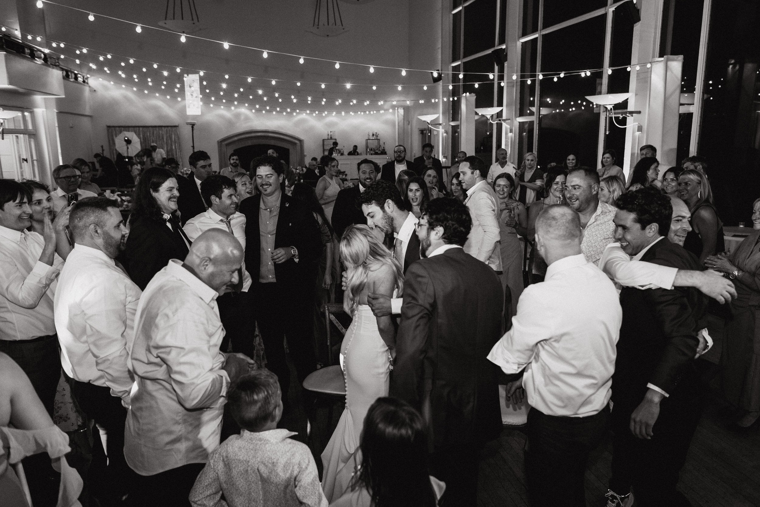 092-golden-gate-club-wedding-vivianchen-791.jpg