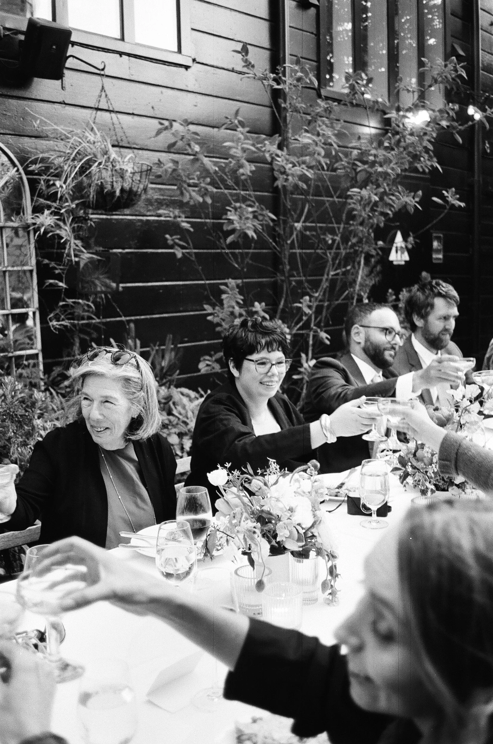 064-film-wedding-stable-cafe-sf-erinpradoVCP-000181720036.jpg