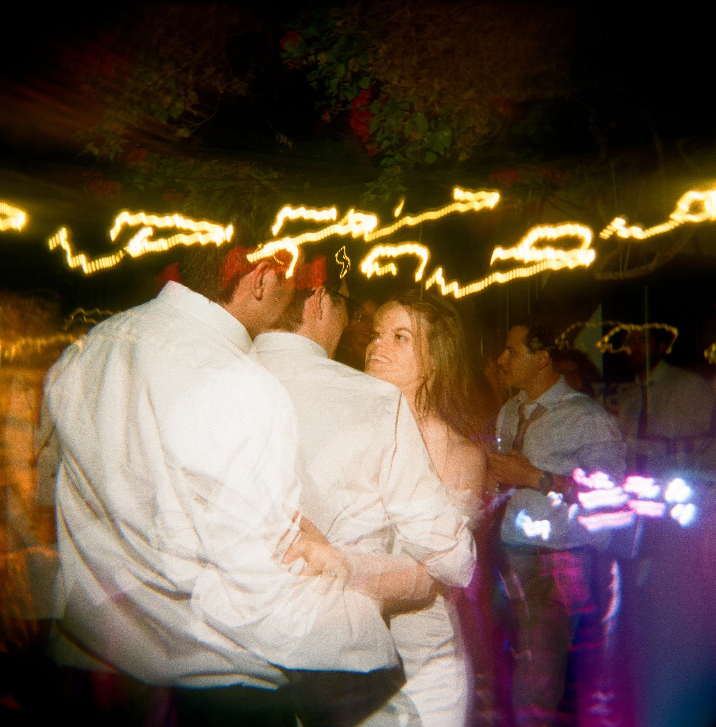 031-pelican-inn-muir-beach-film-wedding-erinpradoVCP-630.jpg