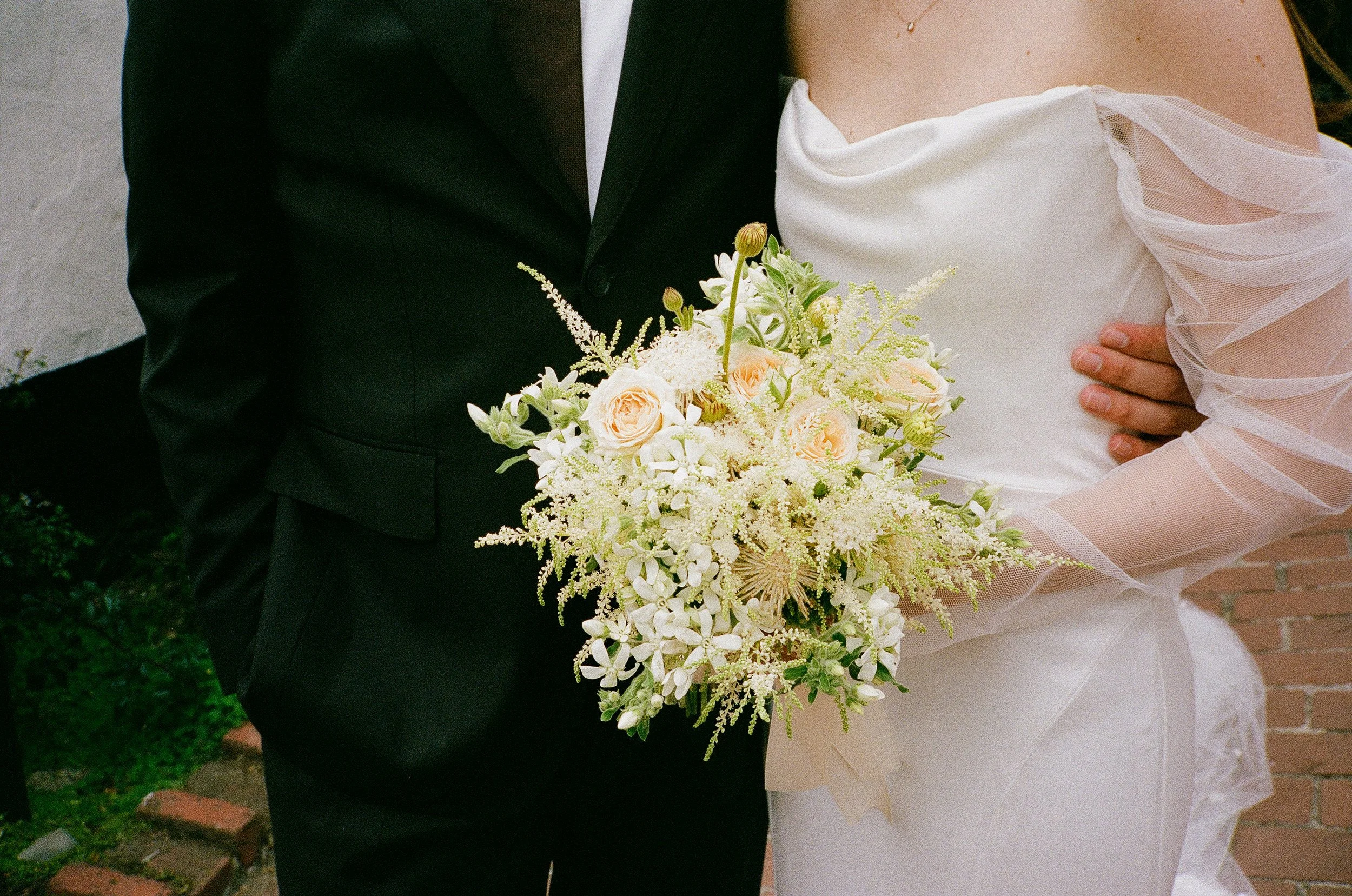 022-pelican-inn-muir-beach-film-wedding-erinpradoVCP-583.jpg