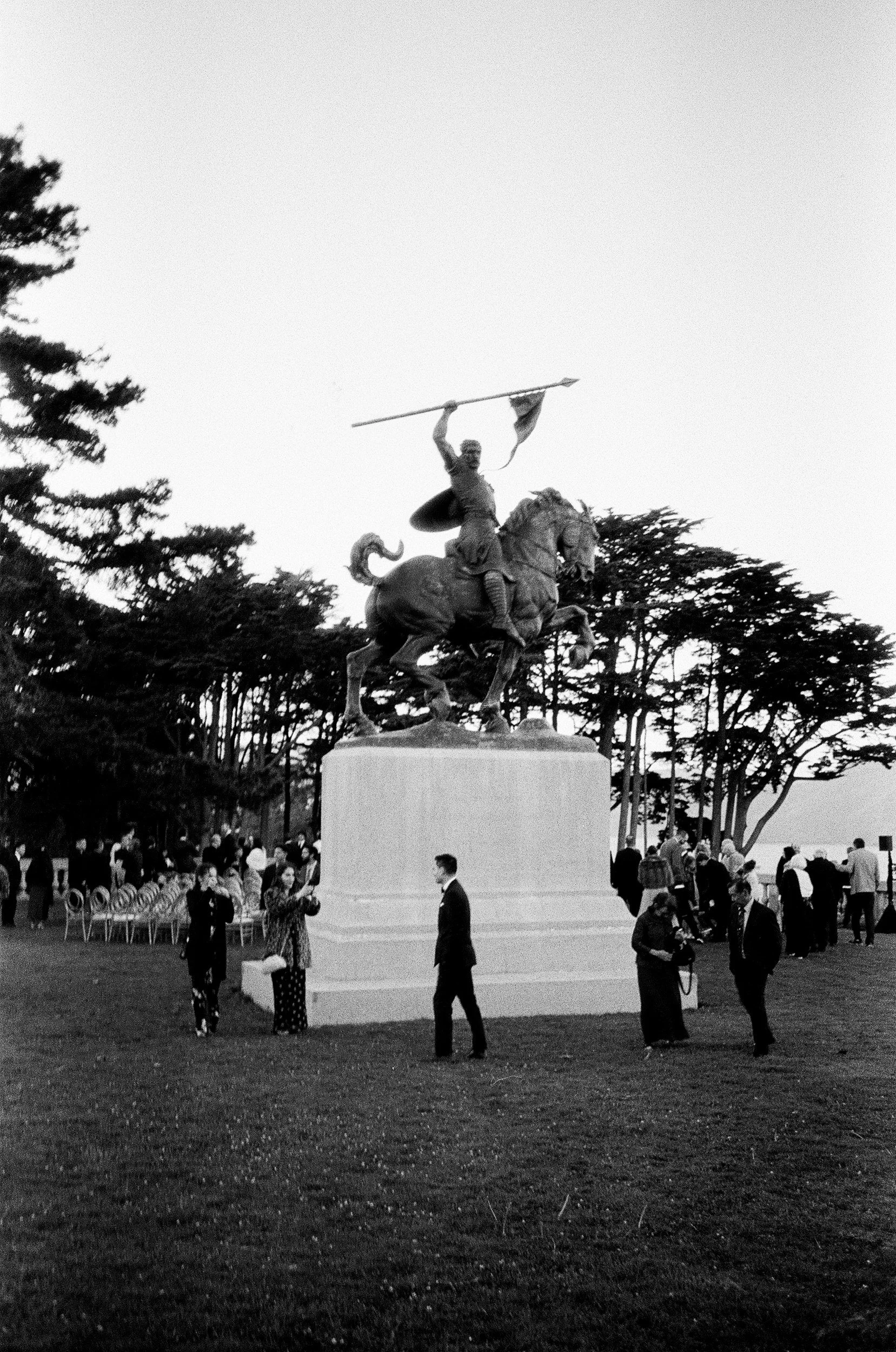 72-legion-of-honor-wedding-film-vivianchen-000267590034.jpg