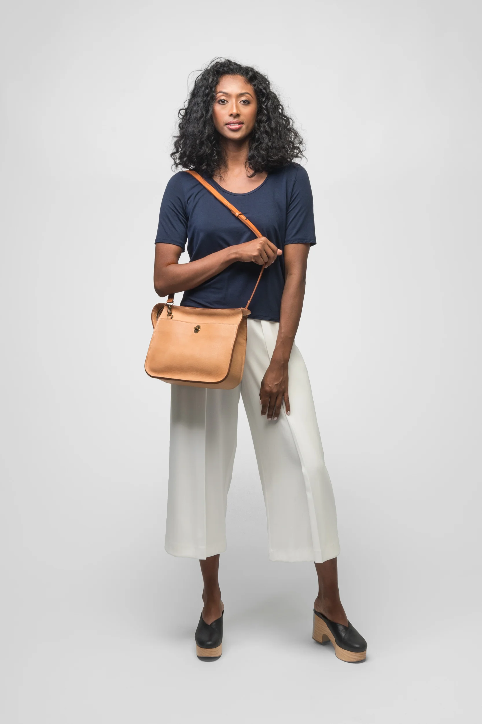 HHFW2017_Crema_on_Model-001.jpg