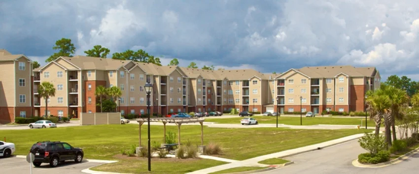 VRH Ext.jpg