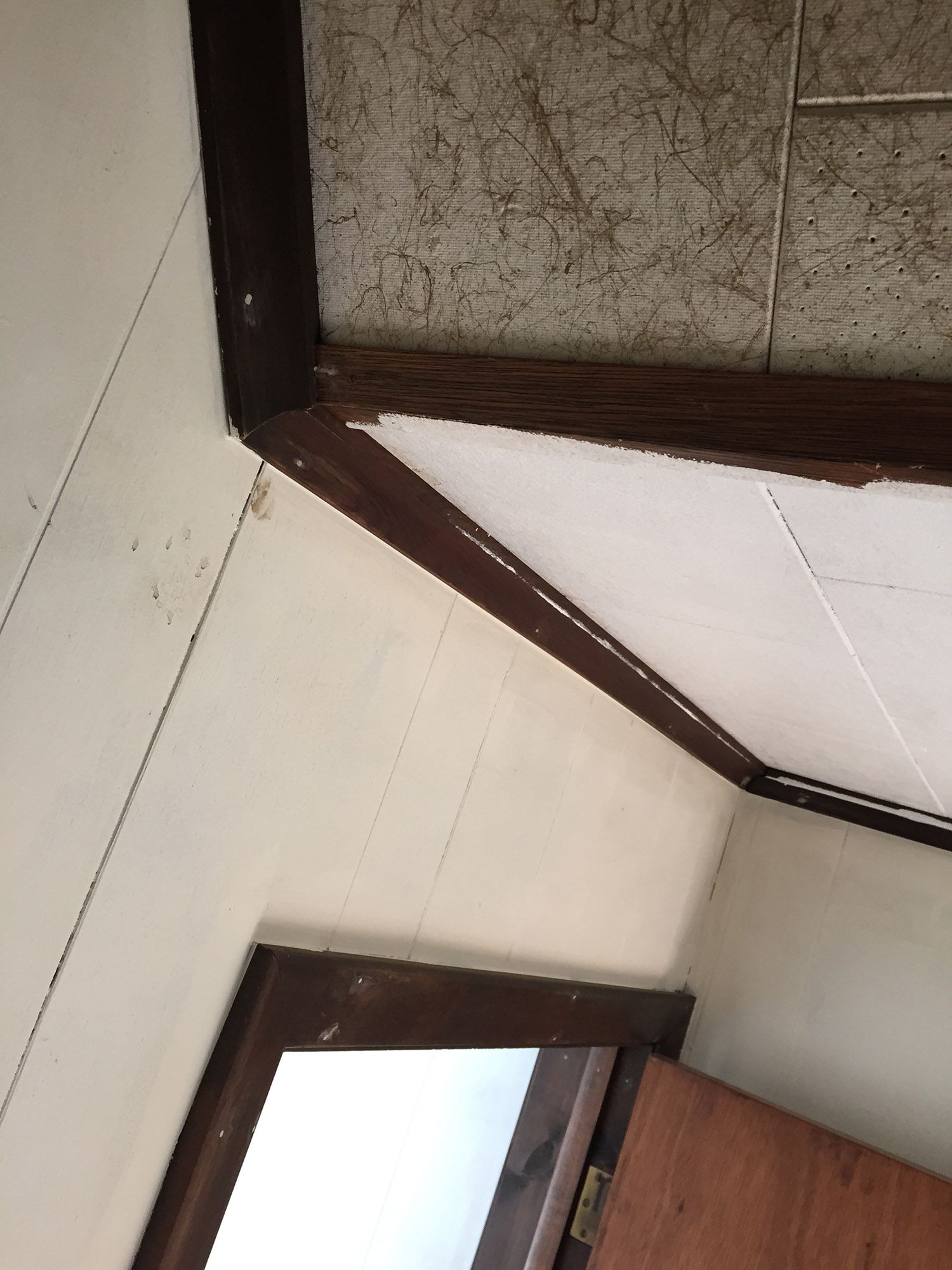 An affordable staircase update - check out the before & afters! House renovation that is practical and still transforms a space! From danielleandco.com