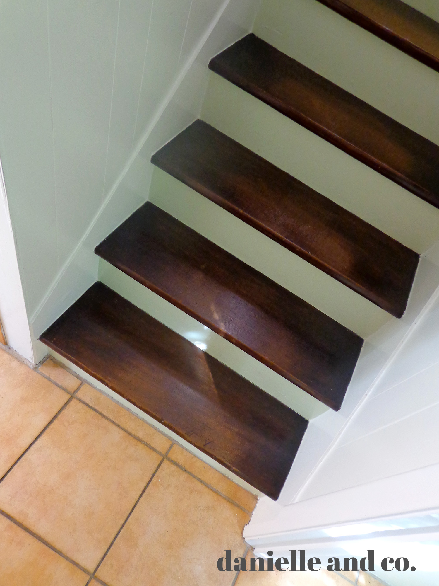 An affordable staircase update - check out the before & afters! House renovation that is practical and still transforms a space! From danielleandco.com