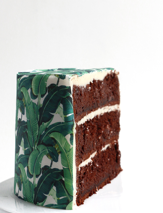 Ideas to design an office space around banana leaf wallpaper! A bold pattern can mix well with modern and glamorous elements, from danielle and co.