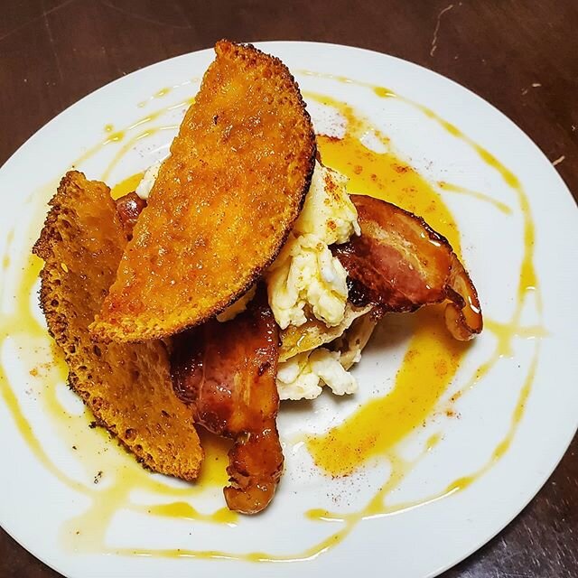 Still trying to find and make the perfect bacon, egg, and cheese Benedict... striving for the perfect Benedict! #breakfast #brunch #delicious #homechef #food #benedict