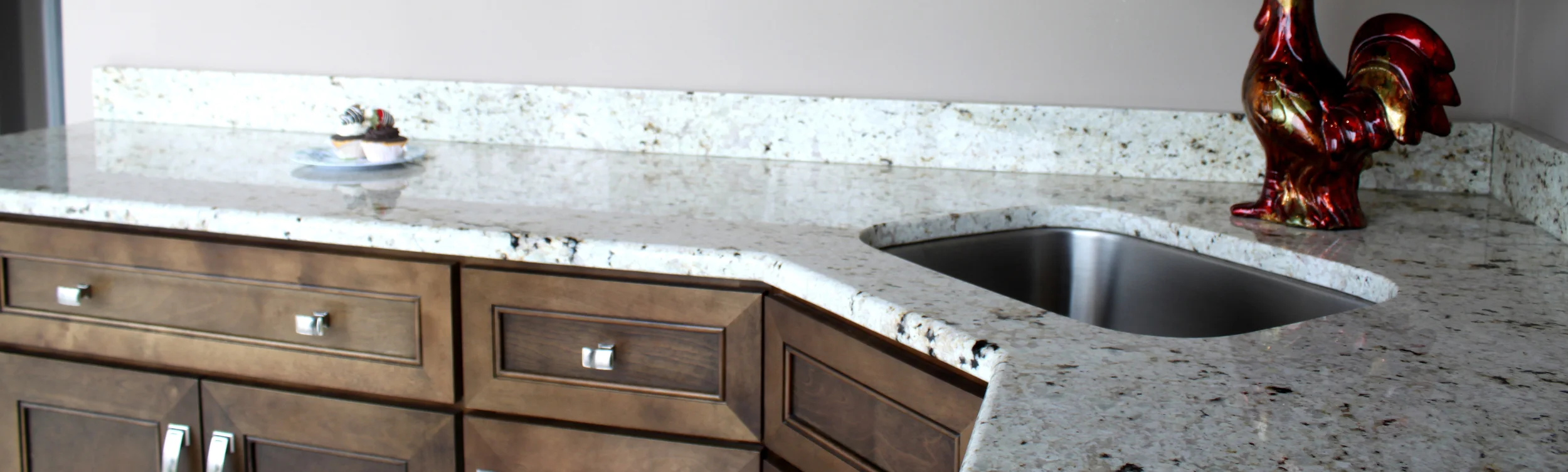 Evanston Kitchen Cabinets Sinks And Countertops Rock Counter