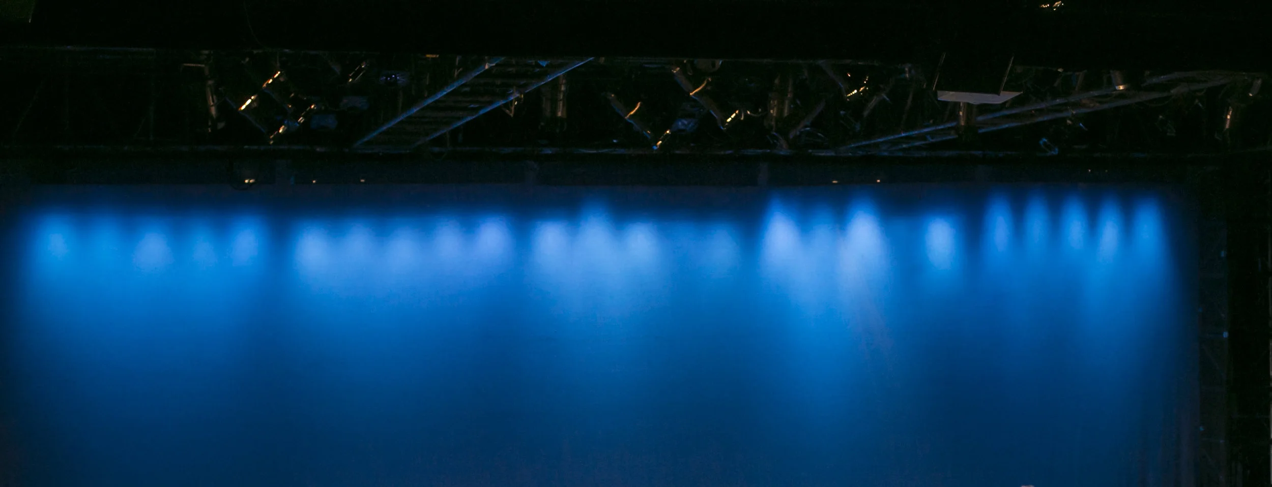 TheaterLights_BlueScrim-0897.jpg
