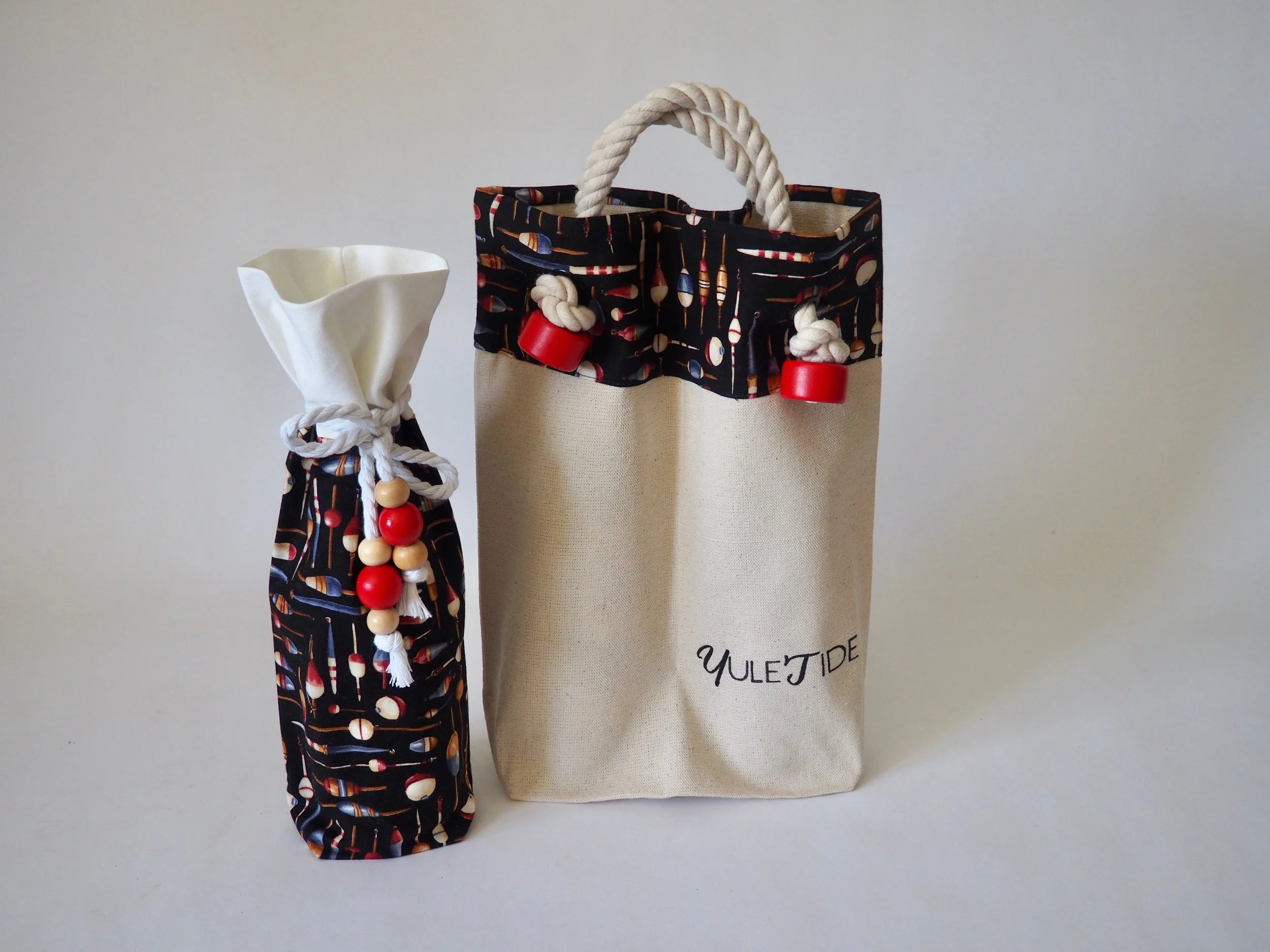 A single and double wine bag for YuleTide. 