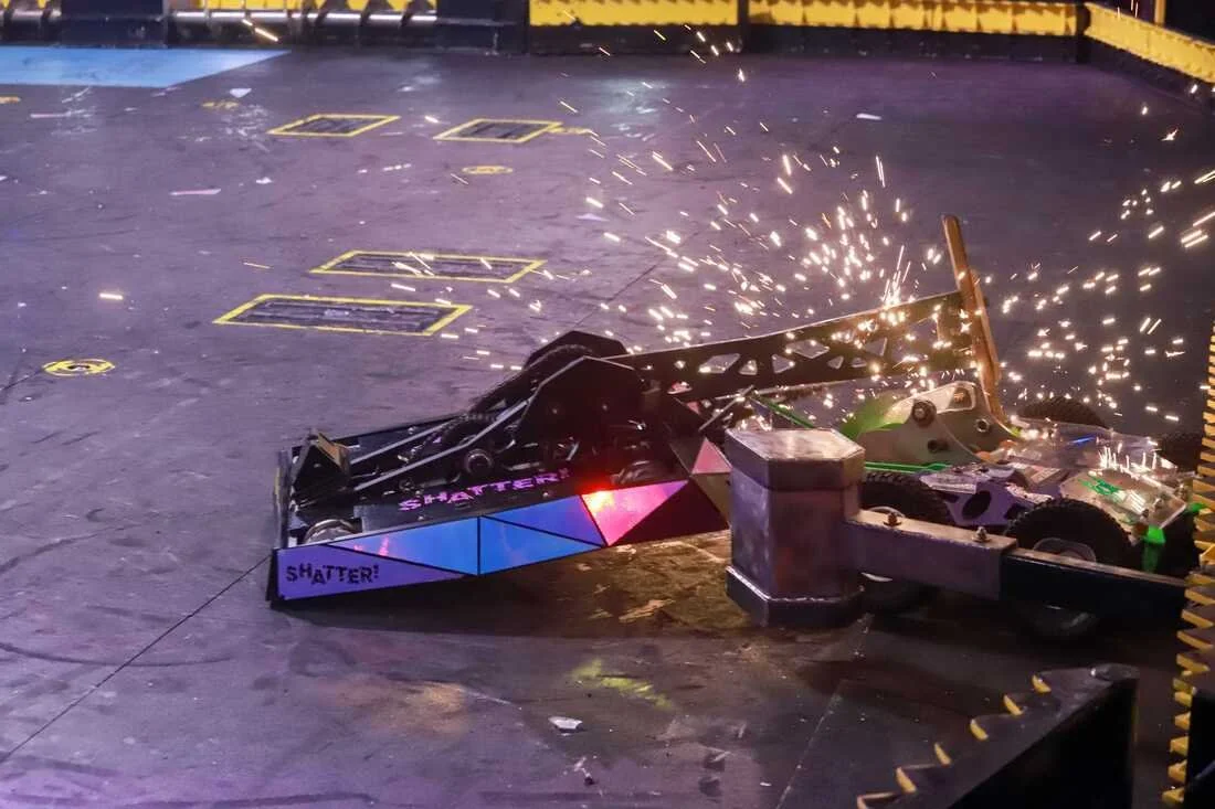 bb2020-ep512-shatter-vs-lock-jaw-06-photographer-daniel-longmire_orig.jpg