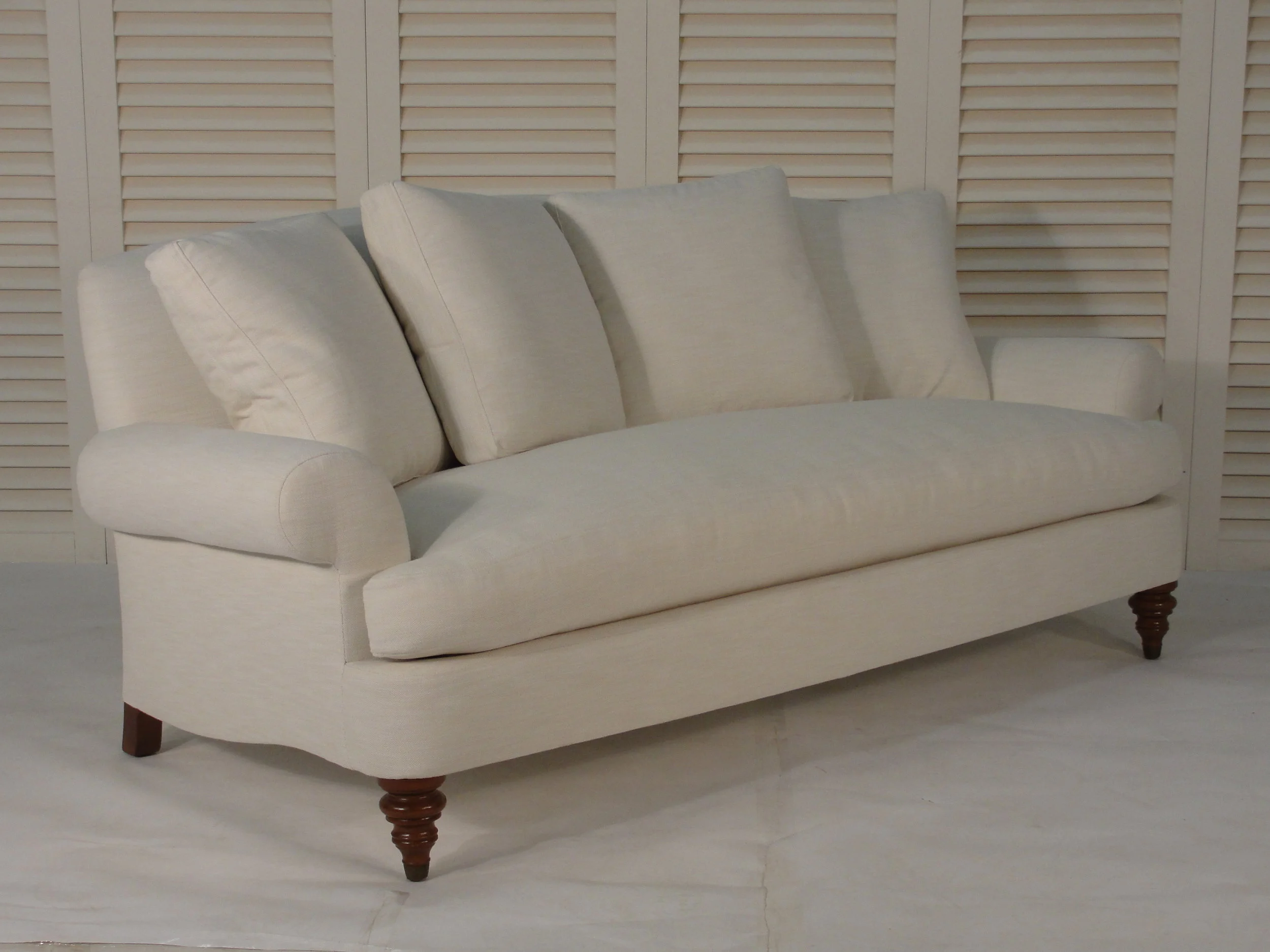 SOFAS (119).JPG