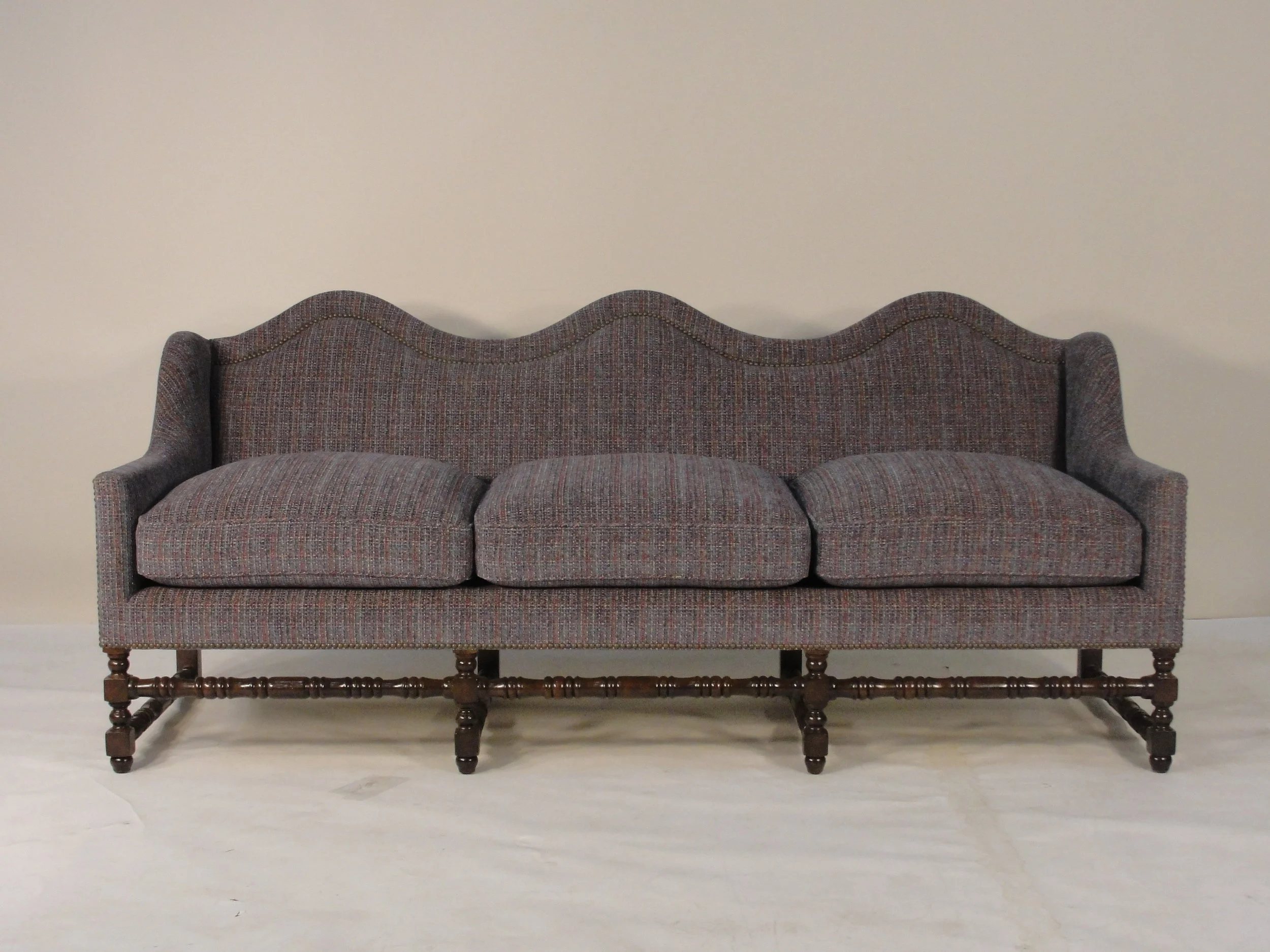 SOFAS (212).JPG